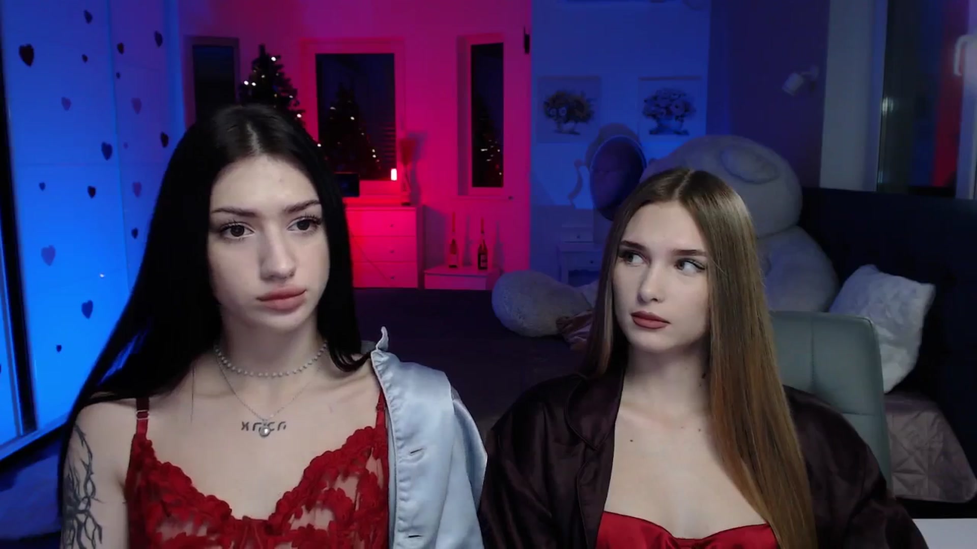 Gallery image thumbnail from Sirela's myfreecams stream on, 12/25/2025, 14:33 image 3 of 20