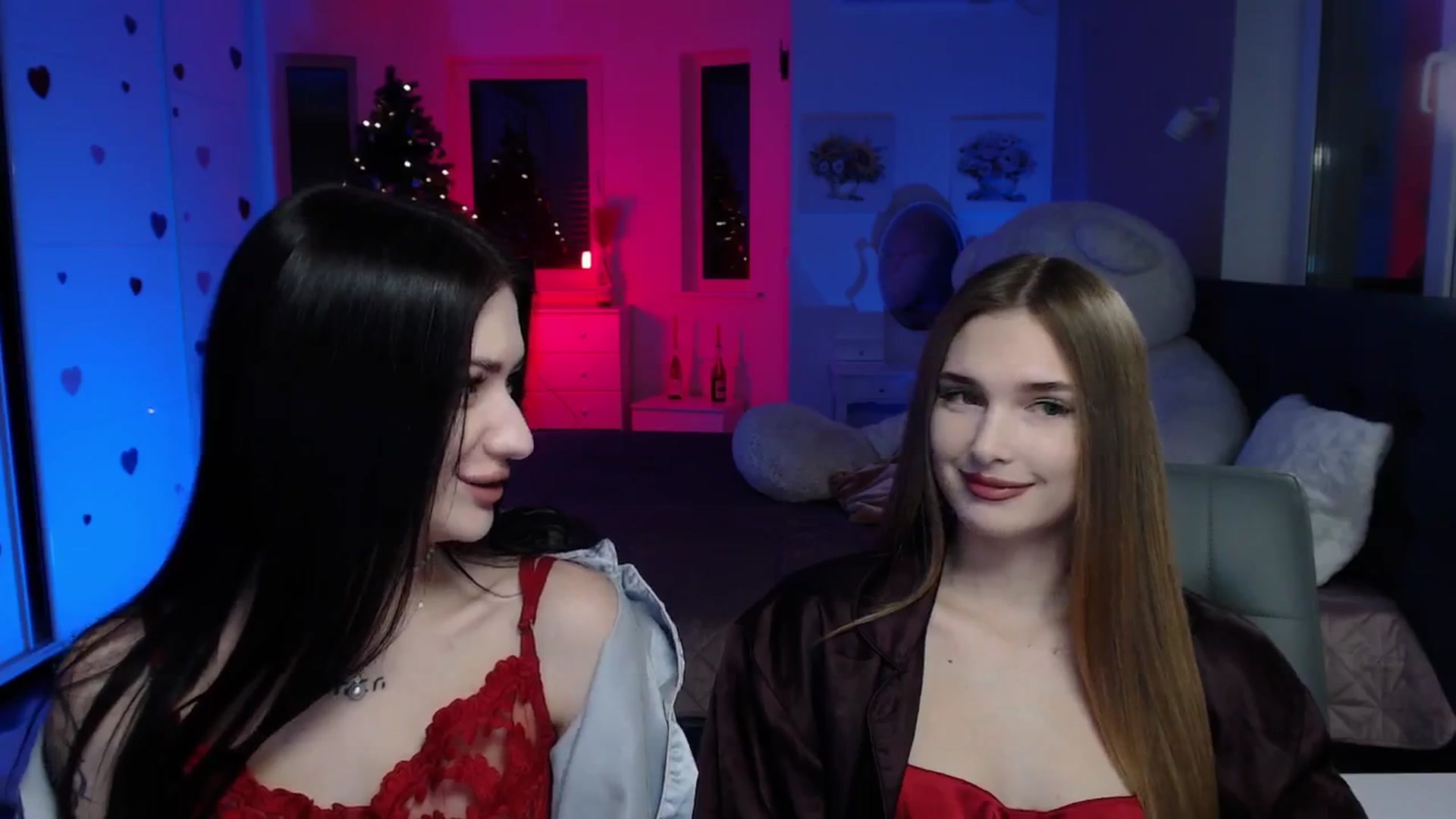 Gallery image thumbnail from Sirela's myfreecams stream on, 12/25/2025, 14:33 image 5 of 20