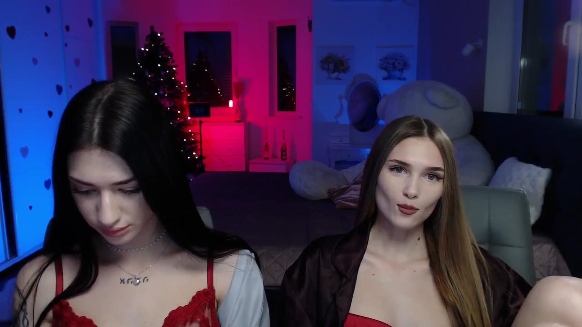 Gallery image thumbnail from Sirela's myfreecams stream on, 12/25/2025, 15:10 image 8 of 20