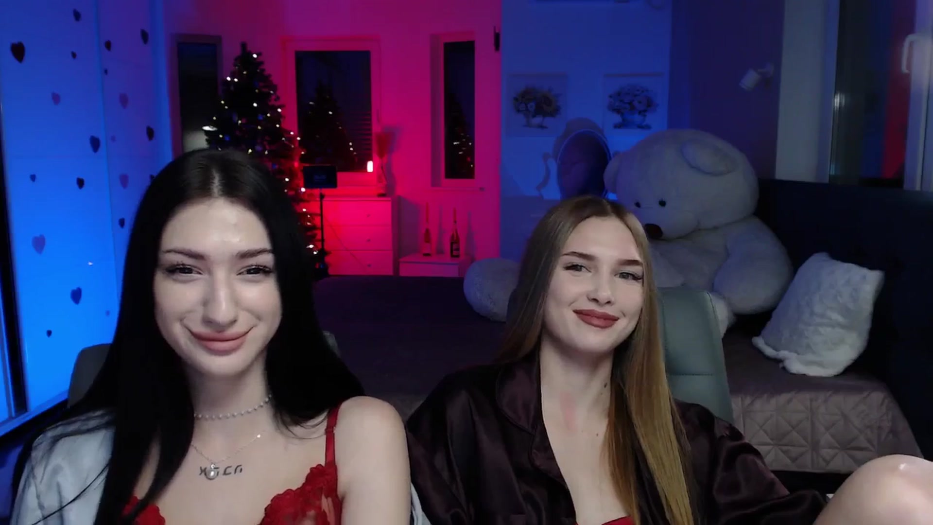 Gallery image thumbnail from Sirela's myfreecams stream on, 12/25/2025, 15:10 image 15 of 20