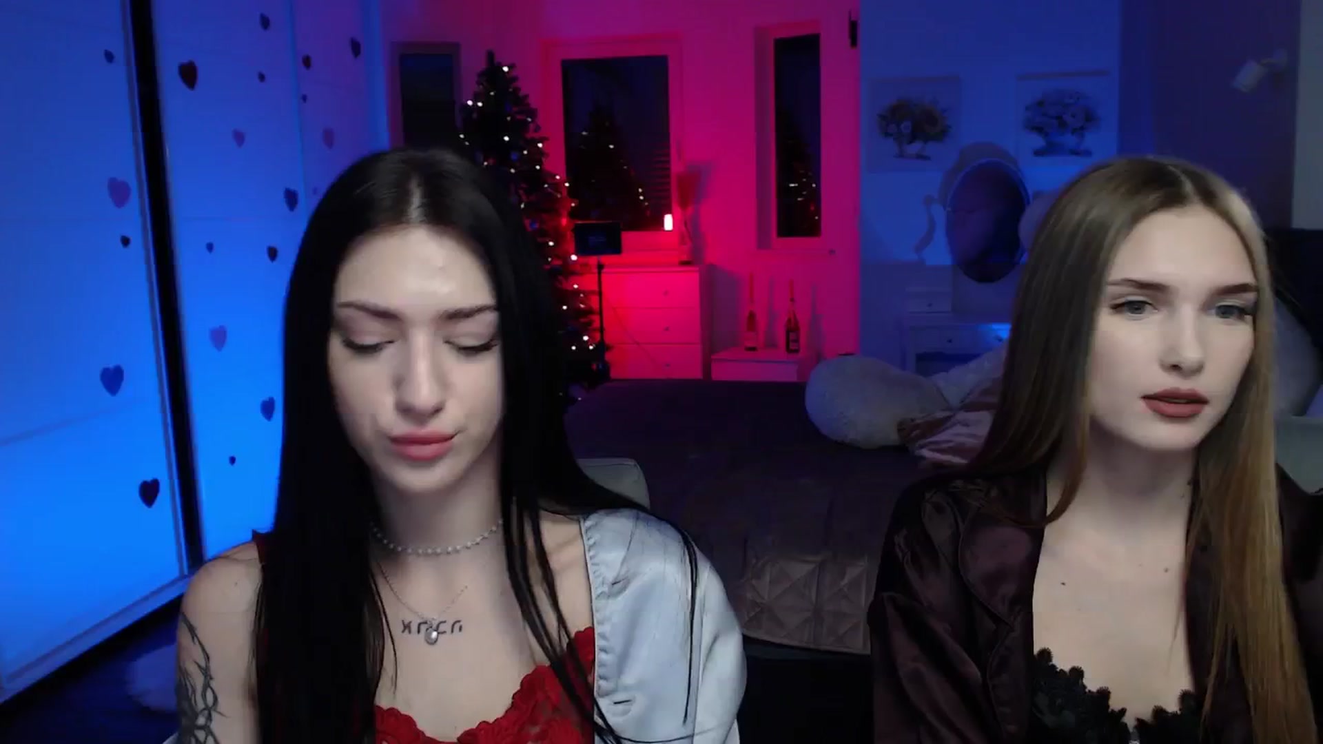 Gallery image thumbnail from Sirela's myfreecams stream on, 12/25/2025, 17:18 image 18 of 20