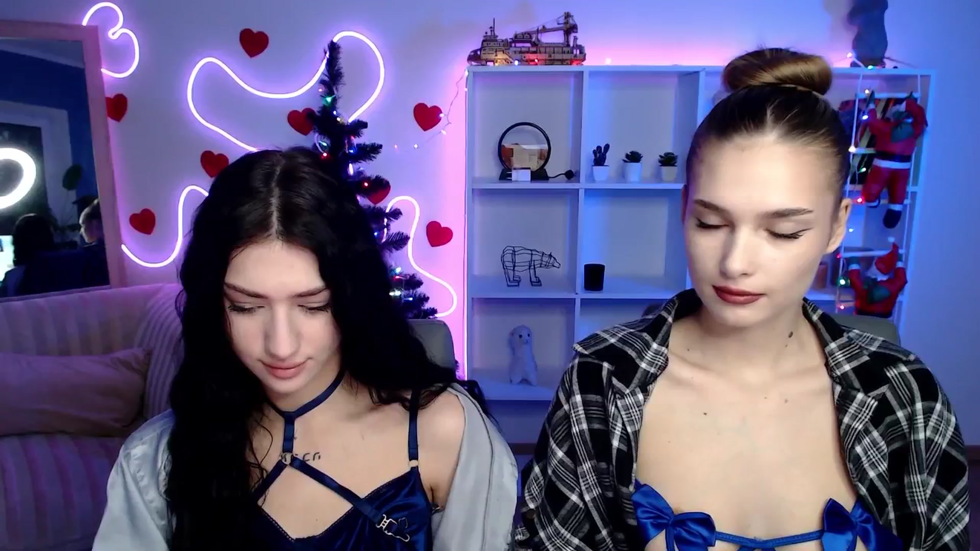 Gallery image thumbnail from Sirela's myfreecams stream on, 12/26/2025, 14:49 image 6 of 20
