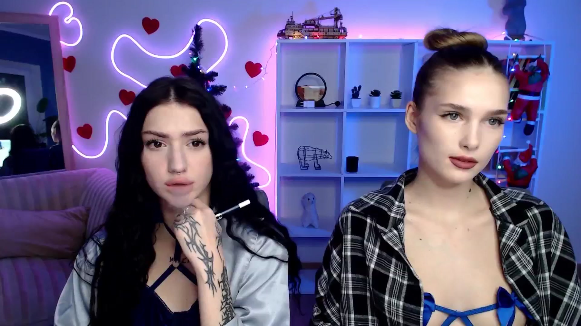 Gallery image thumbnail from Sirela's myfreecams stream on, 12/26/2025, 14:49 image 2 of 20