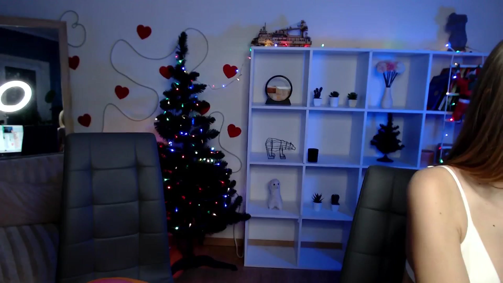 Gallery image thumbnail from Sirela's myfreecams stream on, 12/28/2025, 10:51 image 14 of 20