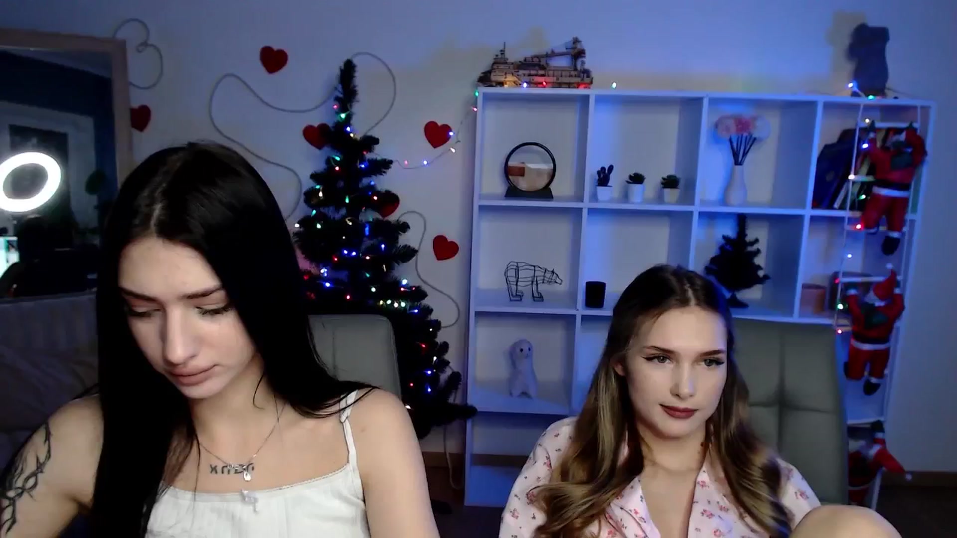 Gallery image thumbnail from Sirela's myfreecams stream on, 12/28/2025, 12:01 image 17 of 20