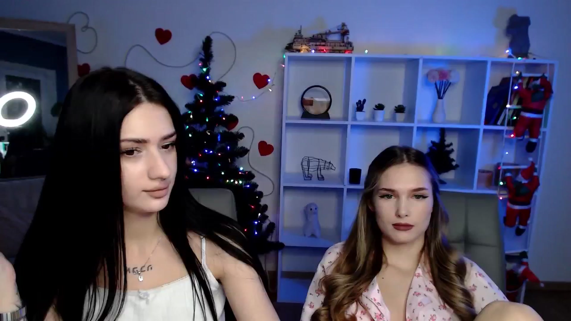 Gallery image thumbnail from Sirela's myfreecams stream on, 12/28/2025, 12:01 image 10 of 20