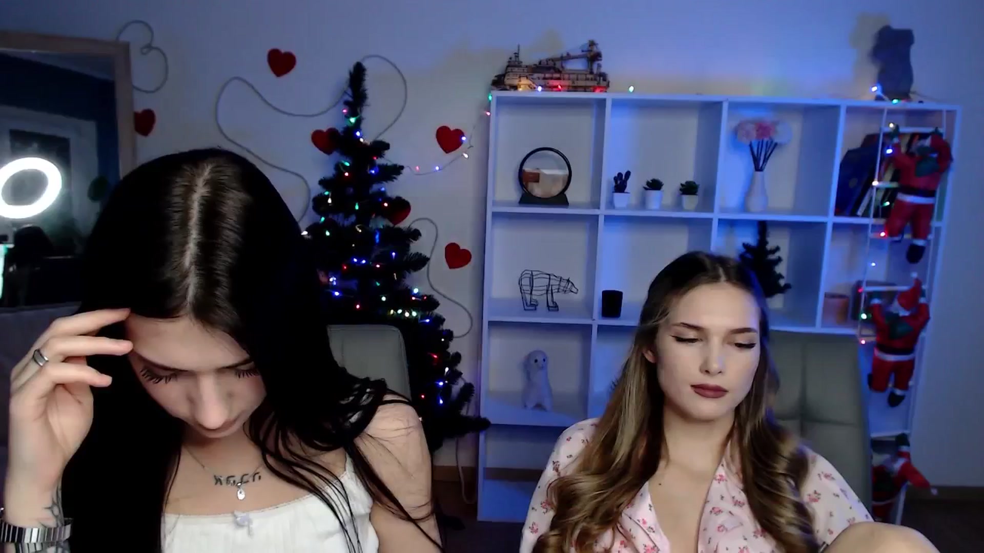 Gallery image thumbnail from Sirela's myfreecams stream on, 12/28/2025, 12:01 image 11 of 20