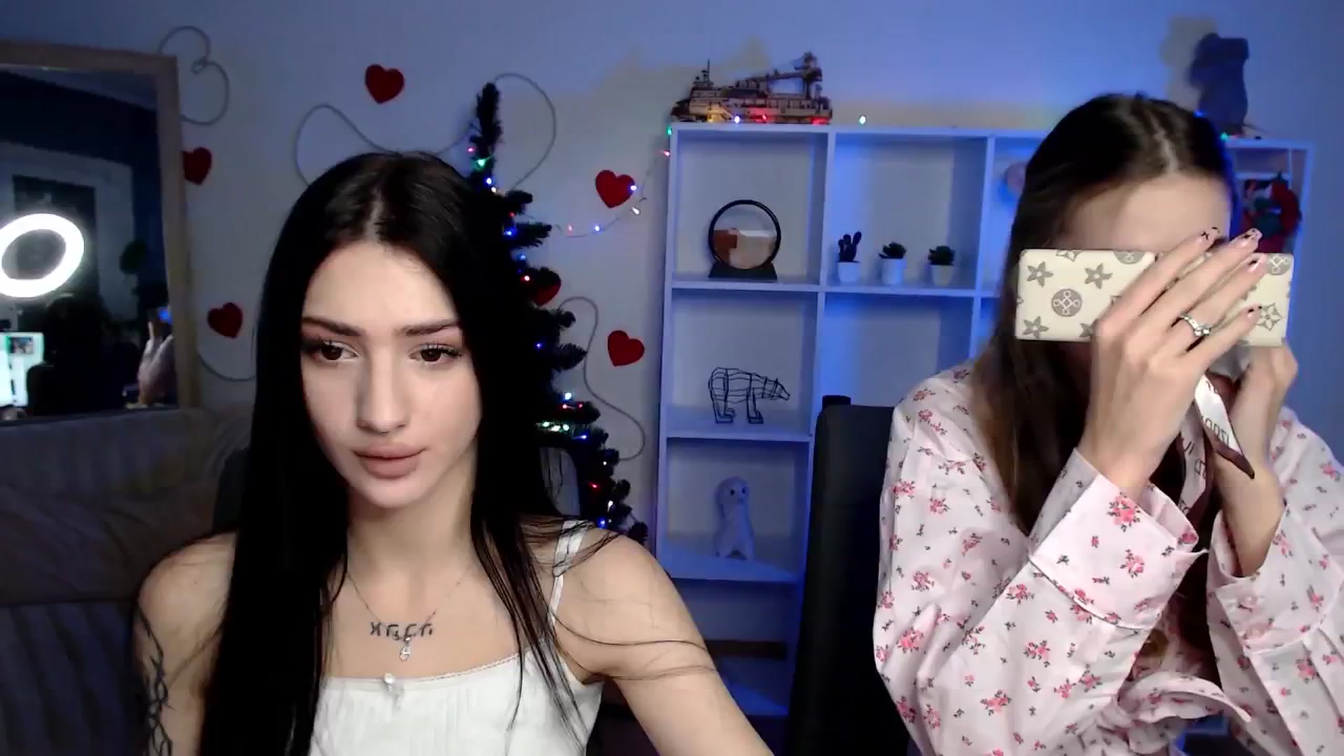 Gallery image thumbnail from Sirela's myfreecams stream on, 12/28/2025, 12:01 image 1 of 20