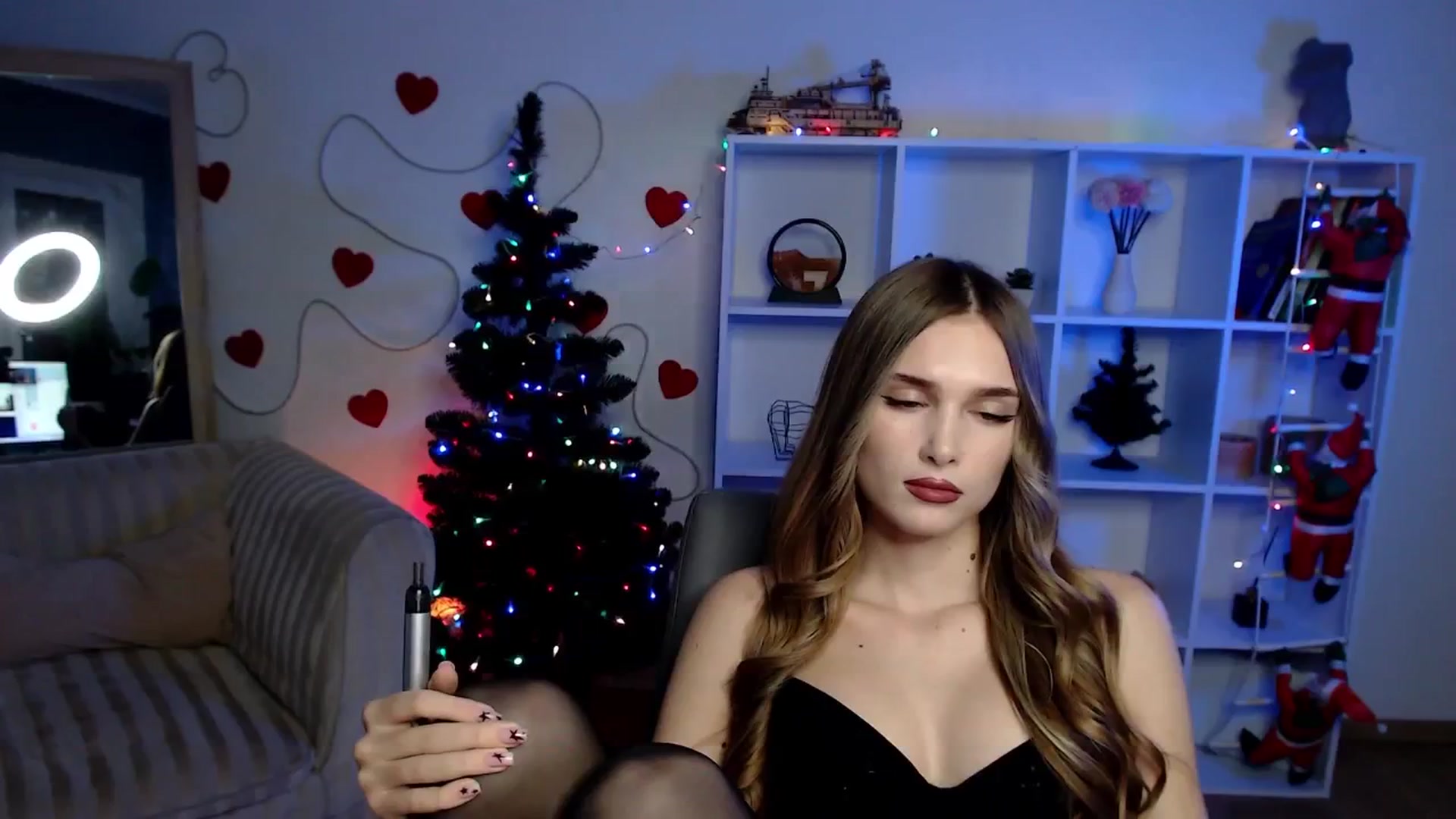 Gallery image thumbnail from Sirela's myfreecams stream on, 12/28/2025, 17:30 image 12 of 20
