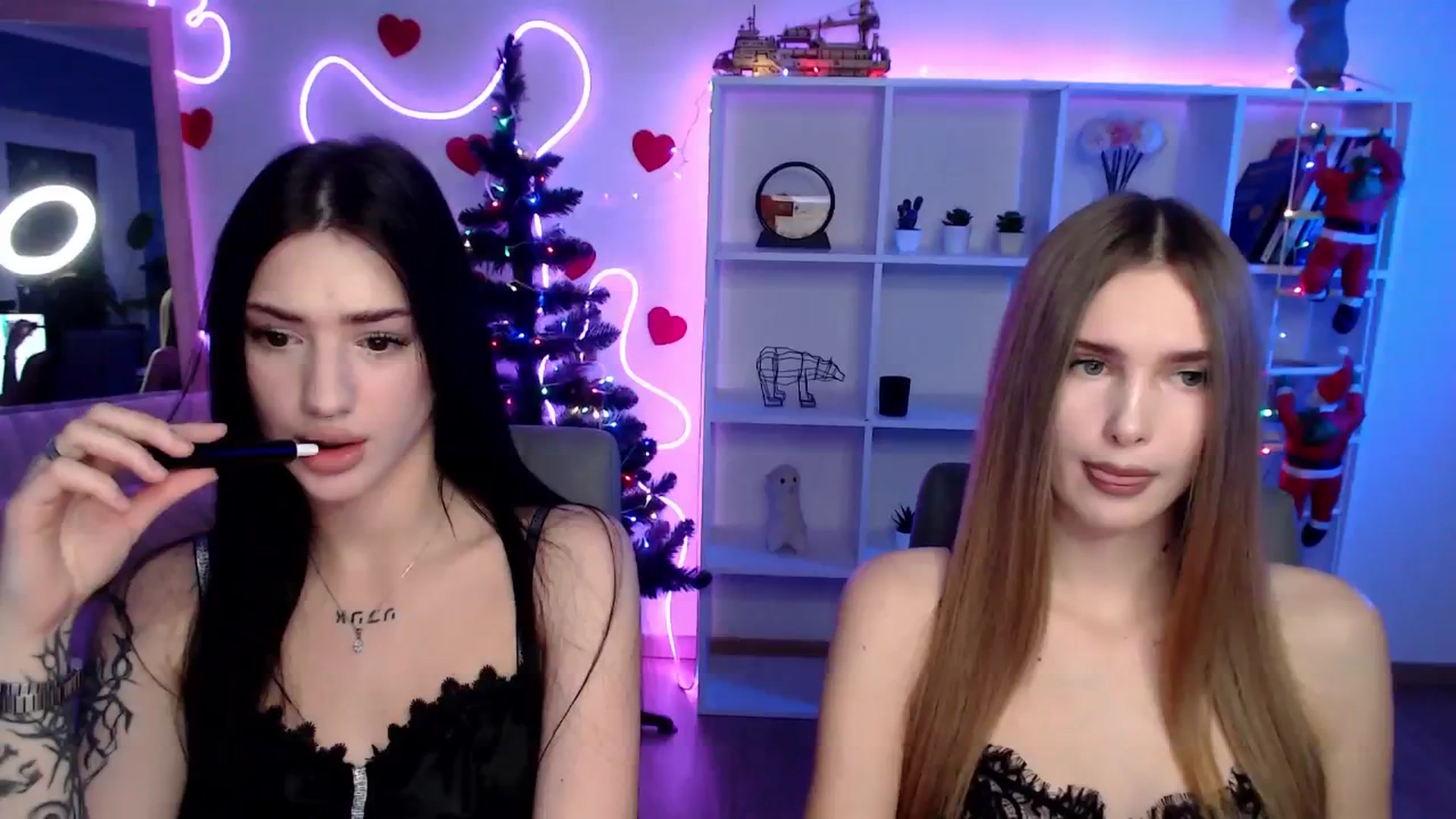 Gallery image thumbnail from Sirela's myfreecams stream on, 12/30/2025, 13:10 image 12 of 20