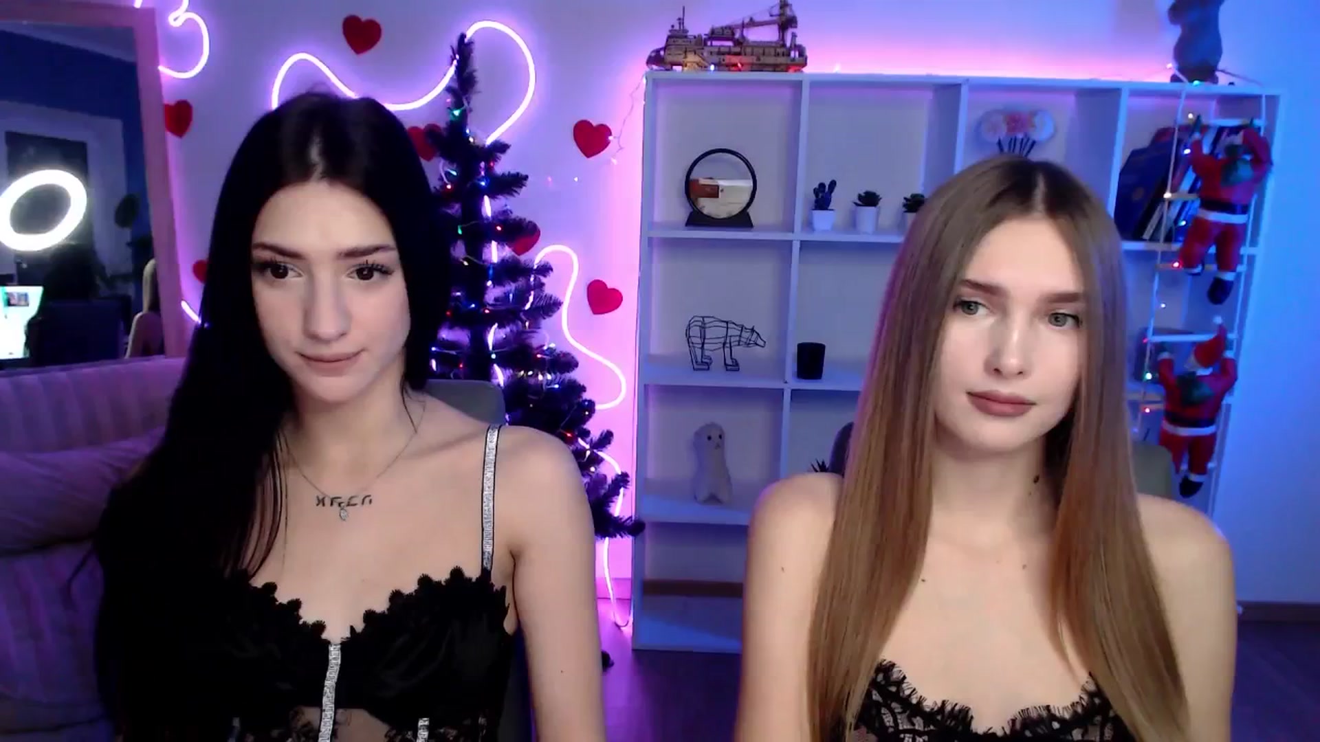 Gallery image thumbnail from Sirela's myfreecams stream on, 12/30/2025, 13:10 image 2 of 20