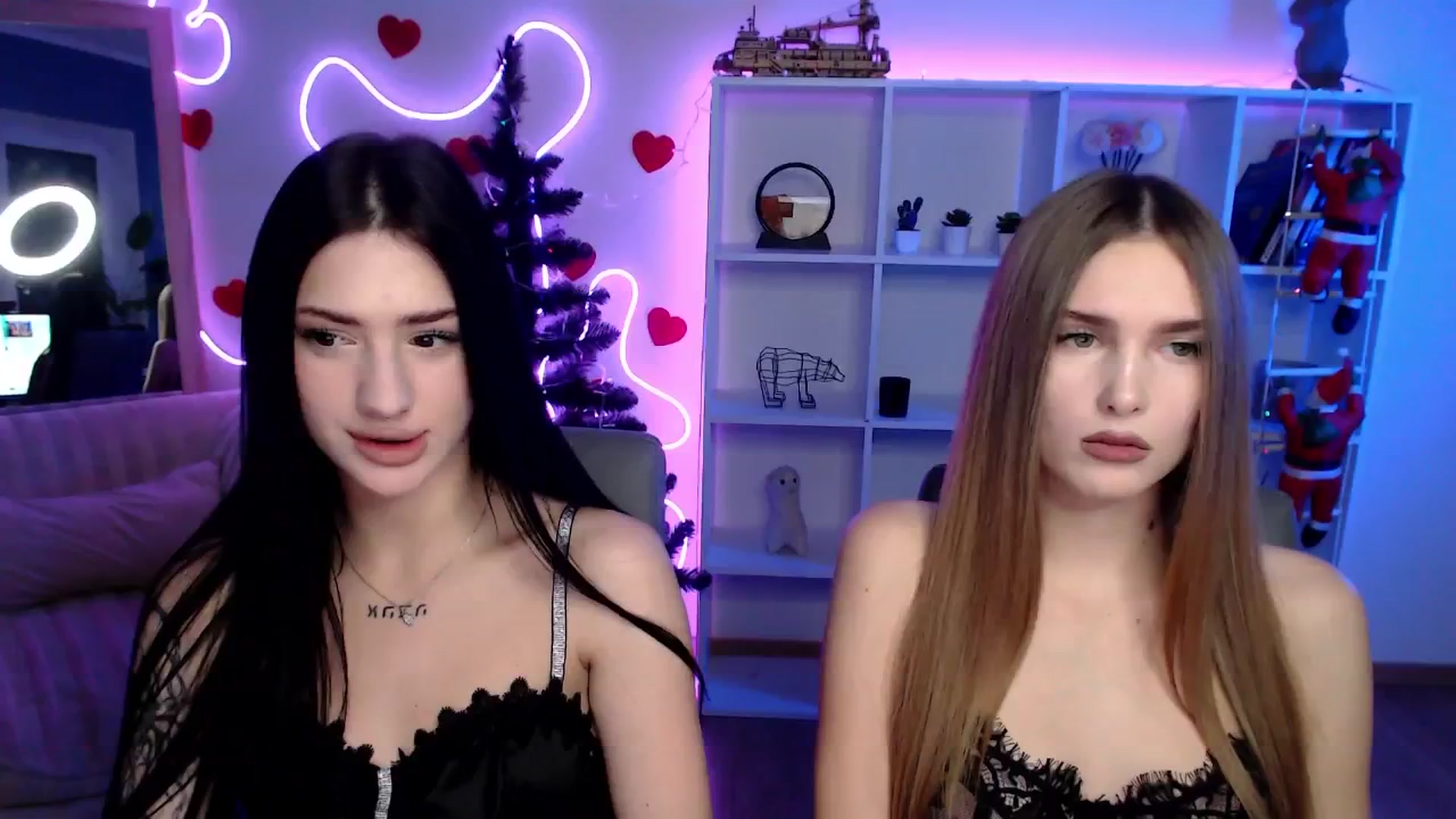 Gallery image thumbnail from Sirela's myfreecams stream on, 12/30/2025, 13:10 image 3 of 20