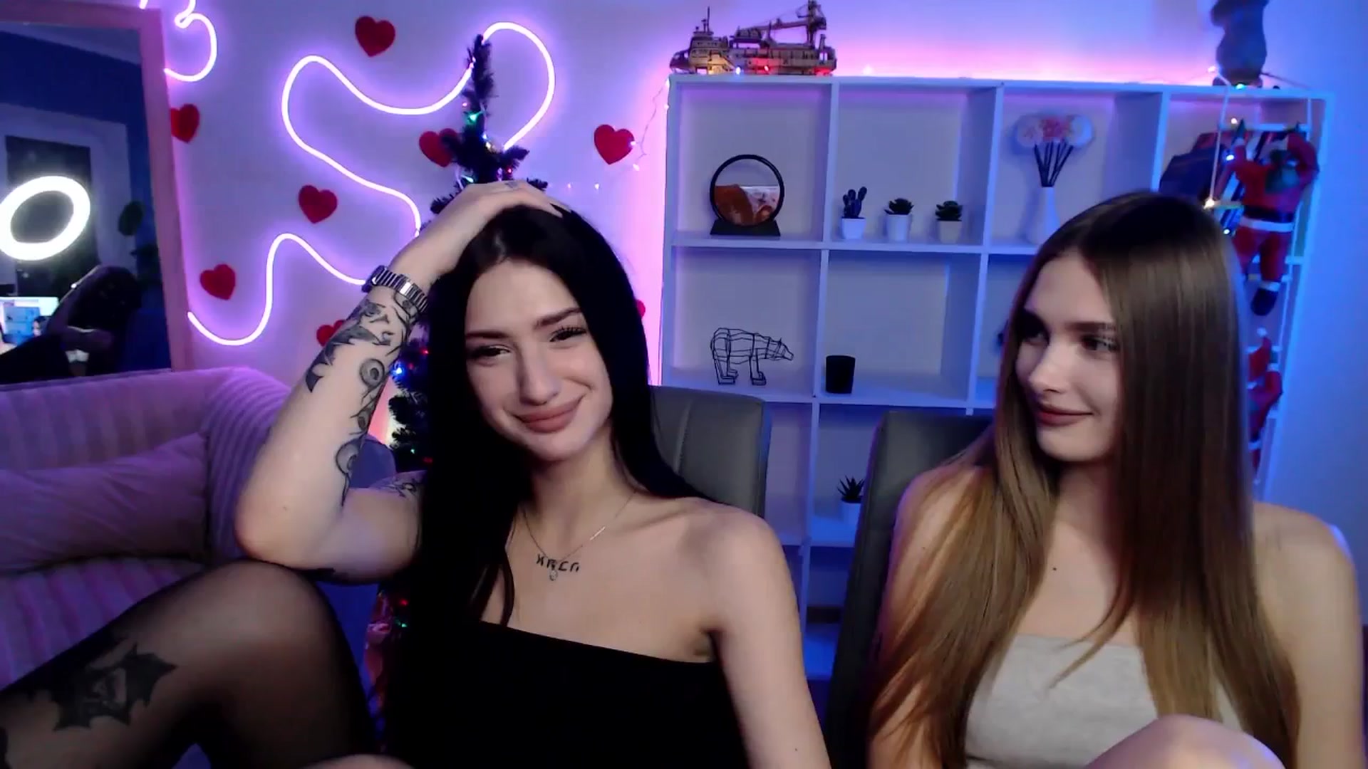Gallery image thumbnail from Sirela's myfreecams stream on, 12/30/2025, 14:06 image 18 of 20