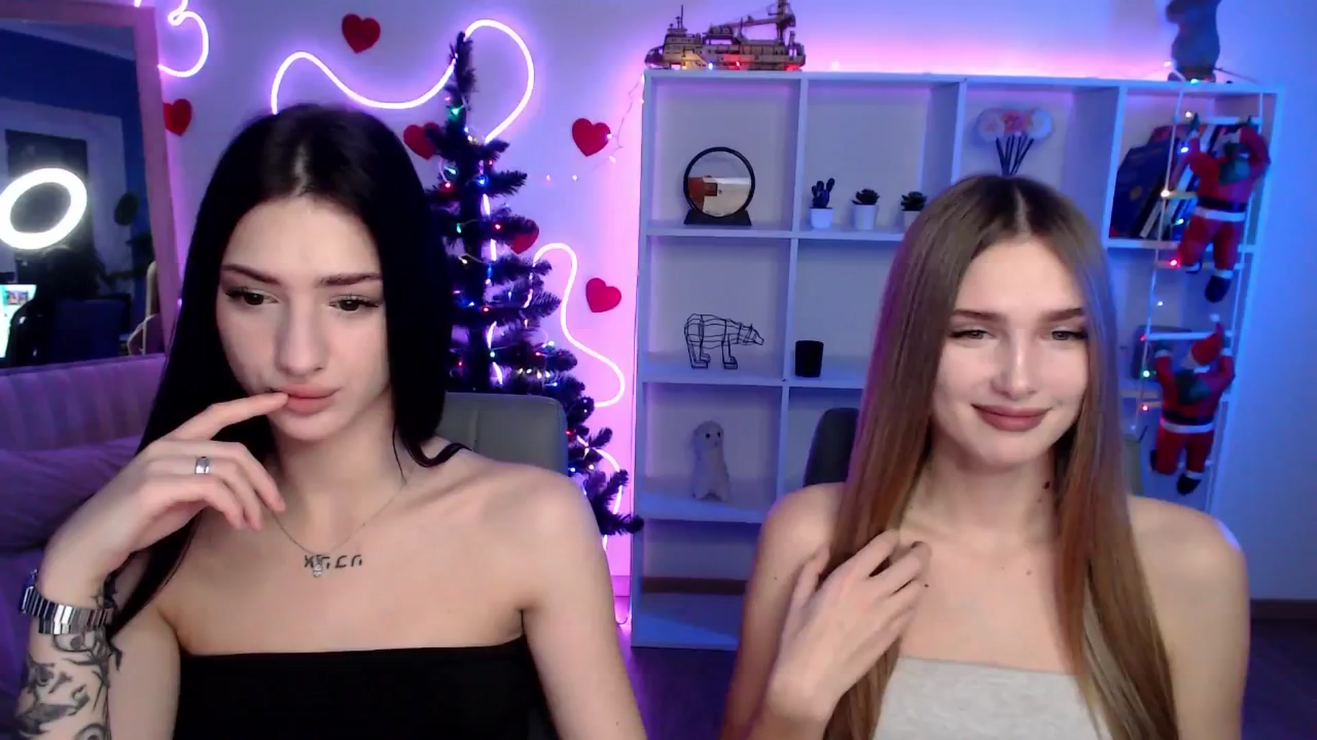 Gallery image thumbnail from Sirela's myfreecams stream on, 12/30/2025, 14:06 image 4 of 20