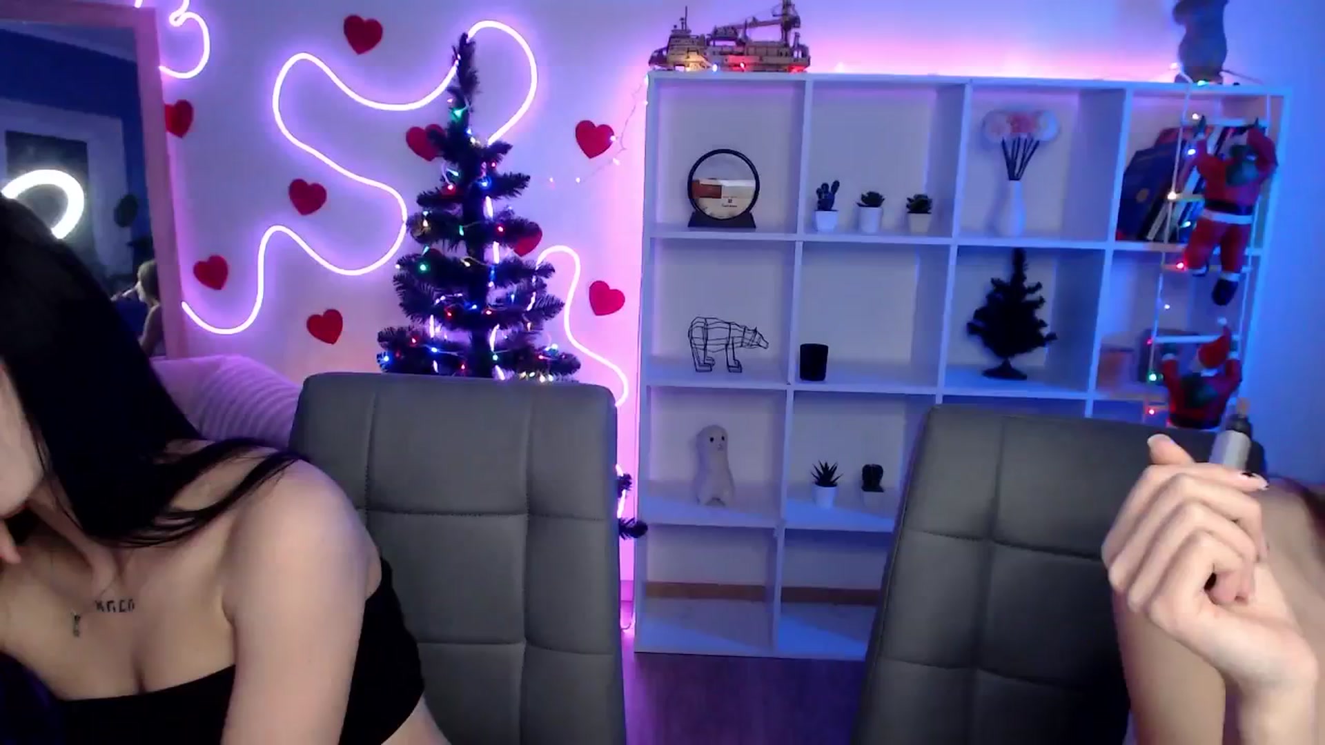 Gallery image thumbnail from Sirela's myfreecams stream on, 12/30/2025, 16:23 image 3 of 20