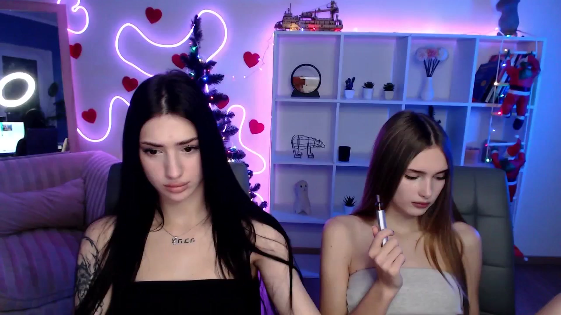 Gallery image thumbnail from Sirela's myfreecams stream on, 12/30/2025, 16:23 image 11 of 20