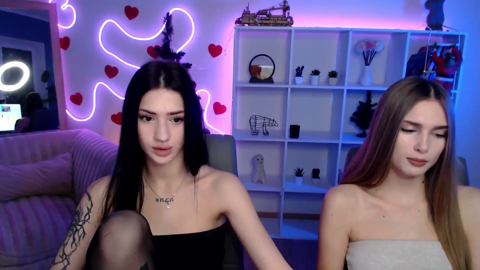 Gallery image thumbnail from Sirela's myfreecams stream on, 12/30/2025, 16:46 image 8 of 20