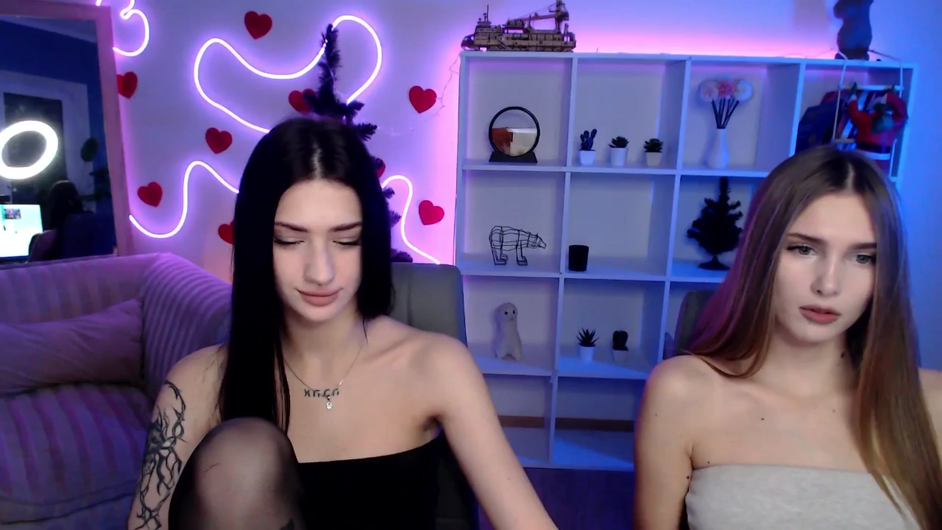 Gallery image thumbnail from Sirela's myfreecams stream on, 12/30/2025, 16:46 image 4 of 20