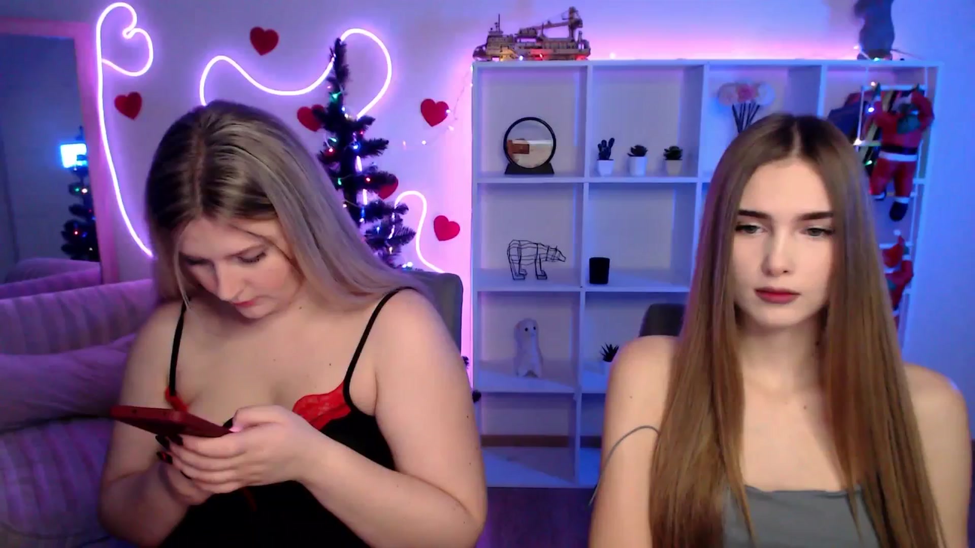 Gallery image thumbnail from Sirela's myfreecams stream on, 01/02/2026, 10:58 image 7 of 20