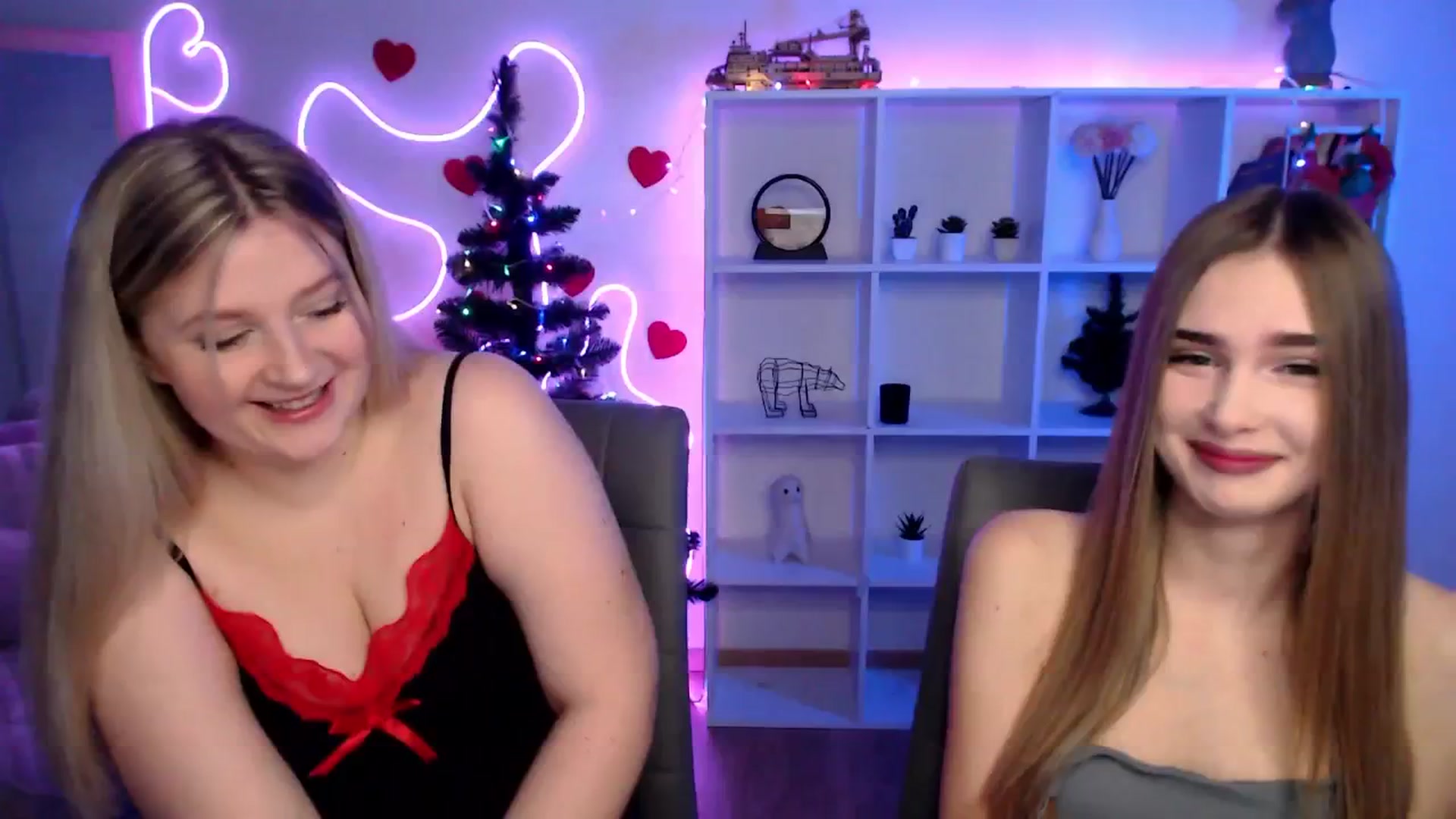 Gallery image thumbnail from Sirela's myfreecams stream on, 01/02/2026, 10:58 image 10 of 20