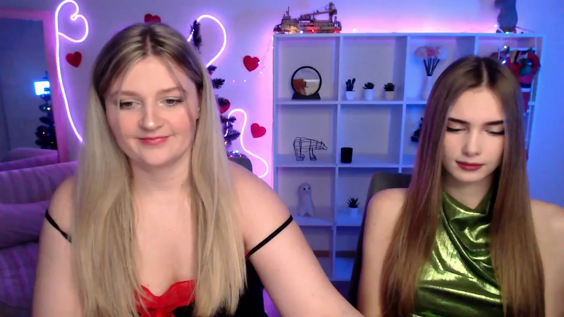 Gallery image thumbnail from Sirela's myfreecams stream on, 01/02/2026, 11:49 image 4 of 20