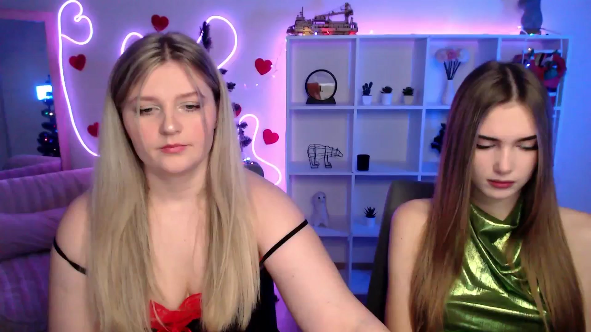 Gallery image thumbnail from Sirela's myfreecams stream on, 01/02/2026, 11:49 image 8 of 20