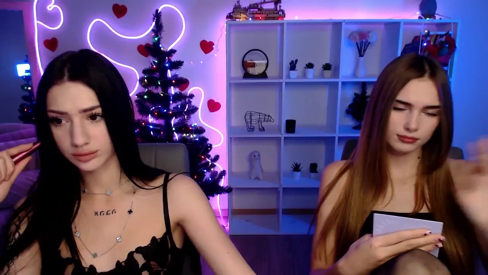 Gallery image thumbnail from Sirela's myfreecams stream on, 01/02/2026, 14:19 image 10 of 20