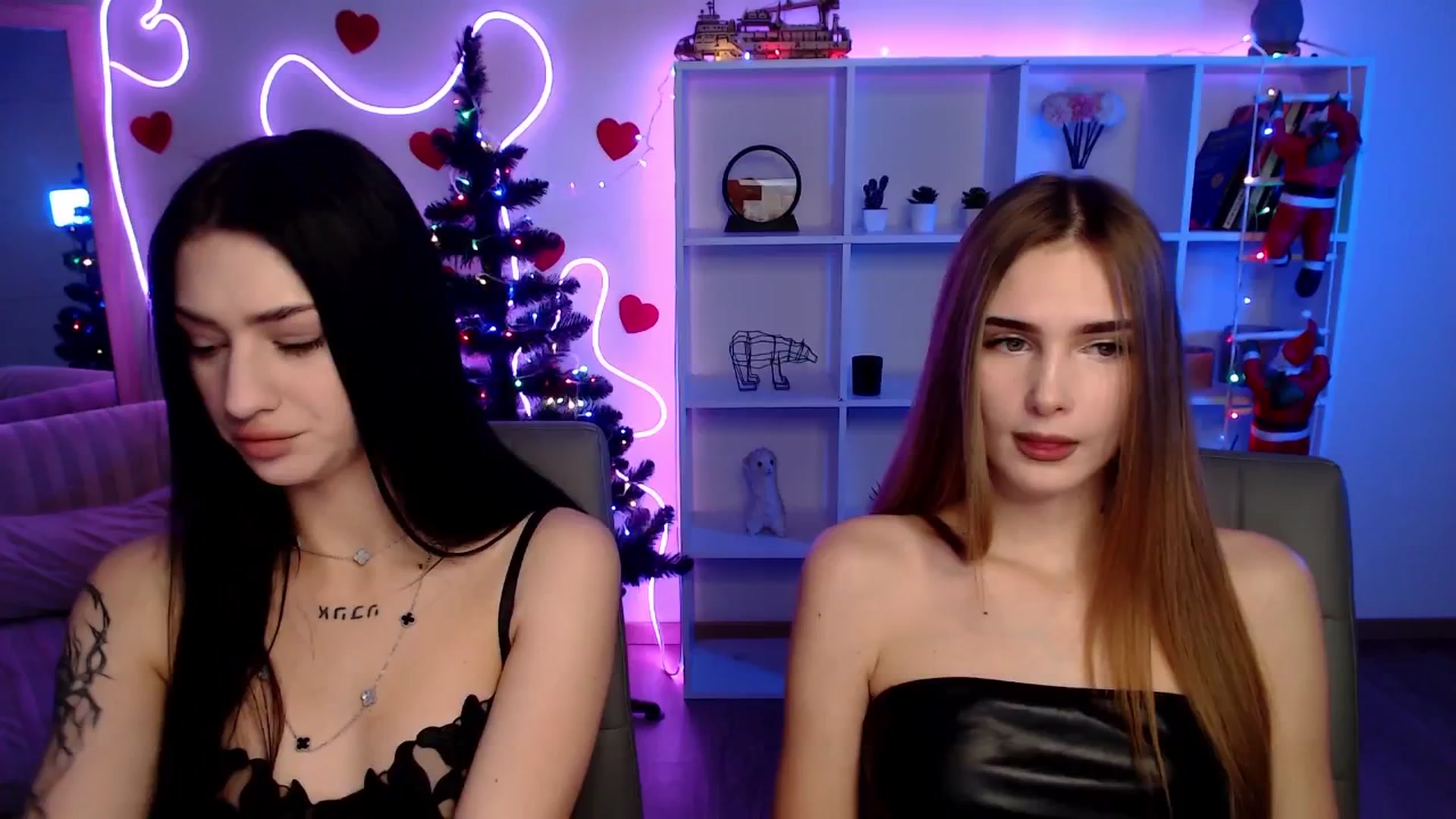 Gallery image thumbnail from Sirela's myfreecams stream on, 01/02/2026, 14:19 image 16 of 20