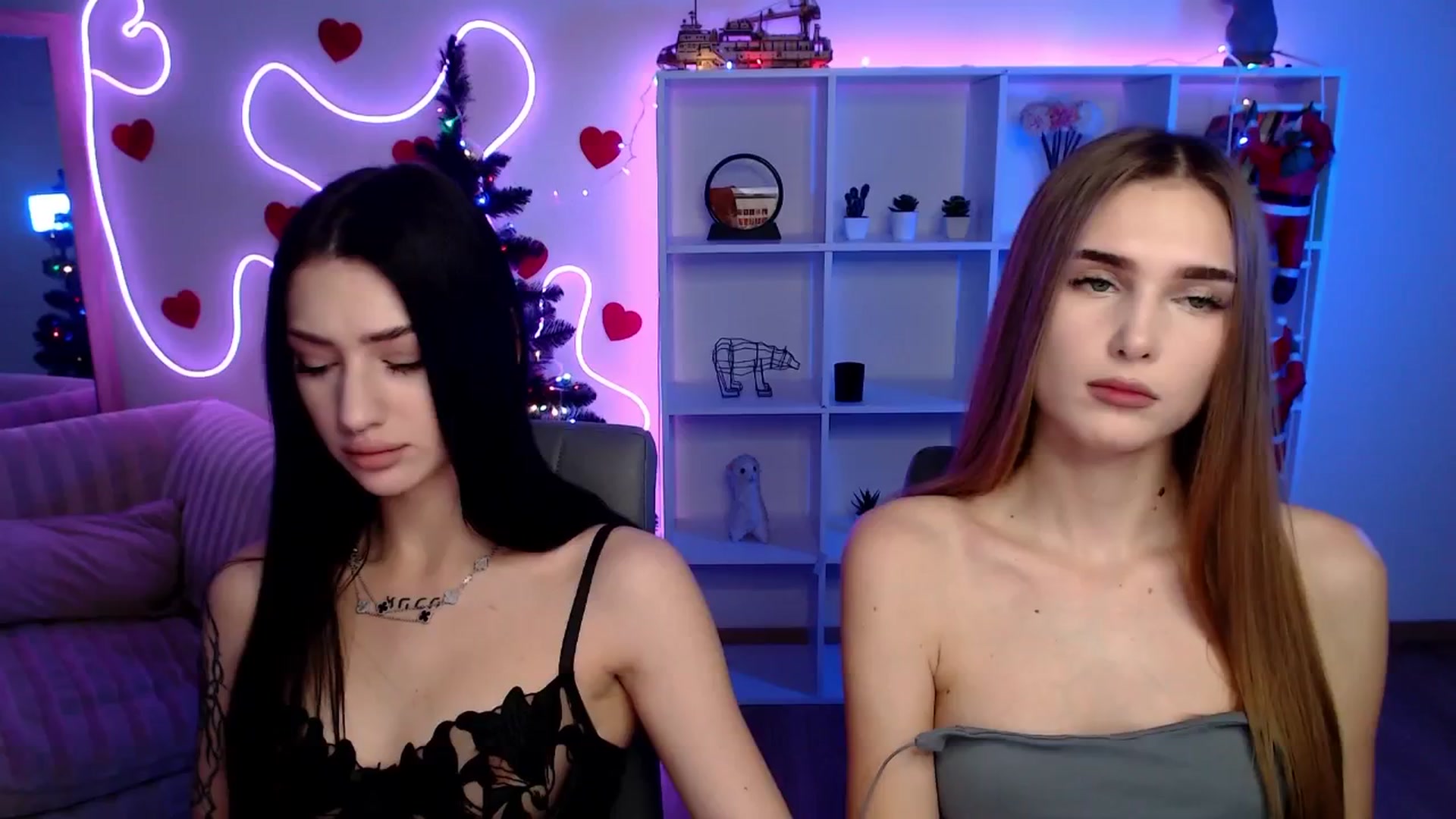 Gallery image thumbnail from Sirela's myfreecams stream on, 01/02/2026, 18:09 image 13 of 20
