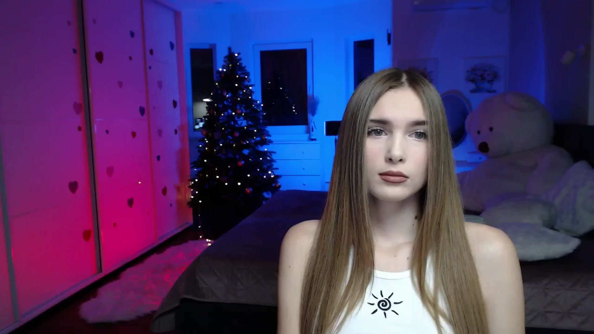 Gallery image thumbnail from Sirela's myfreecams stream on, 01/03/2026, 10:45 image 16 of 20