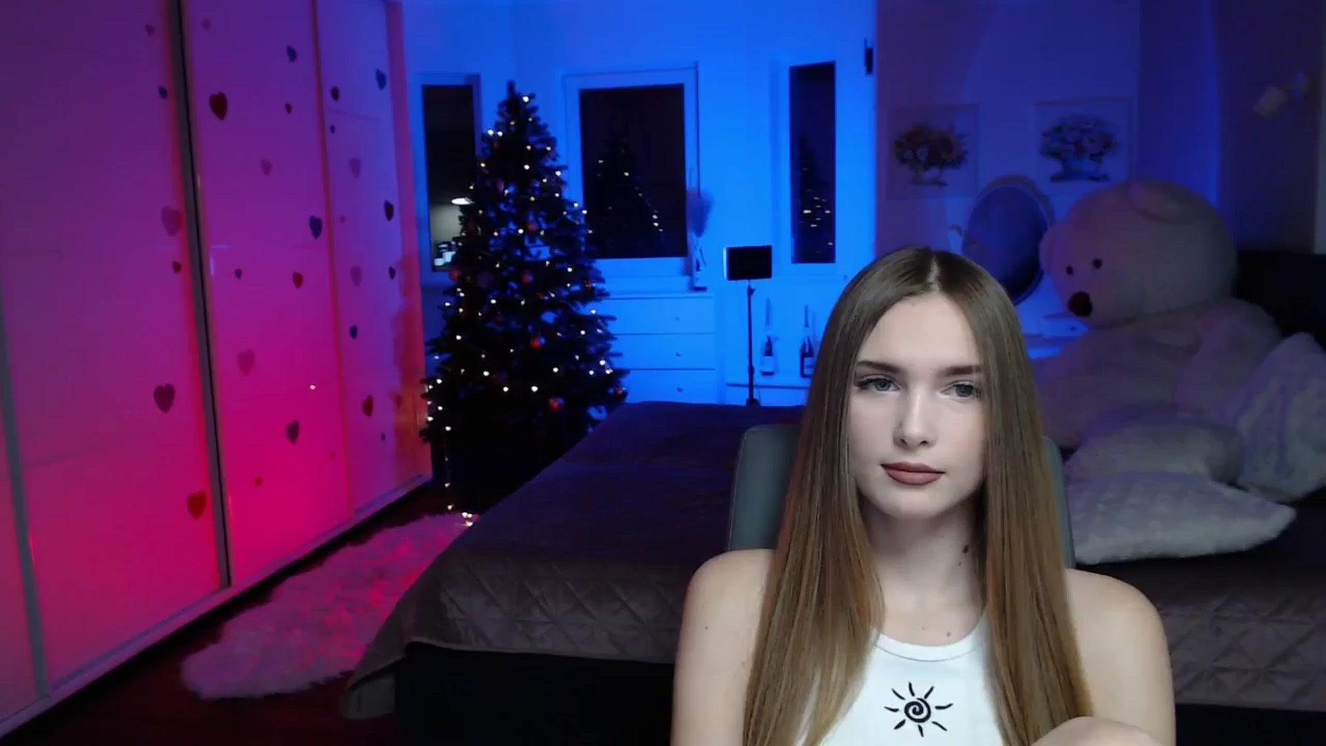 Gallery image thumbnail from Sirela's myfreecams stream on, 01/03/2026, 11:47 image 11 of 20