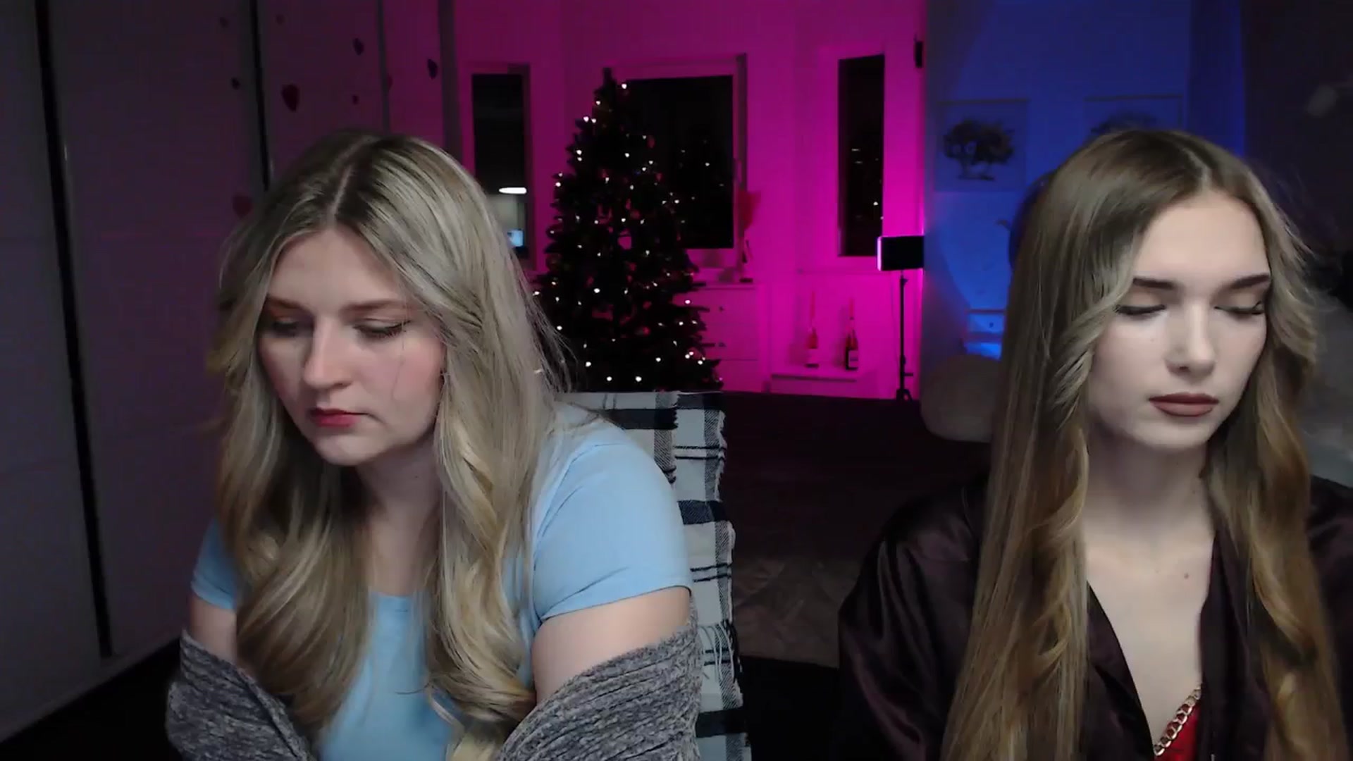 Gallery image thumbnail from Sirela's myfreecams stream on, 01/14/2026, 11:57 image 17 of 20