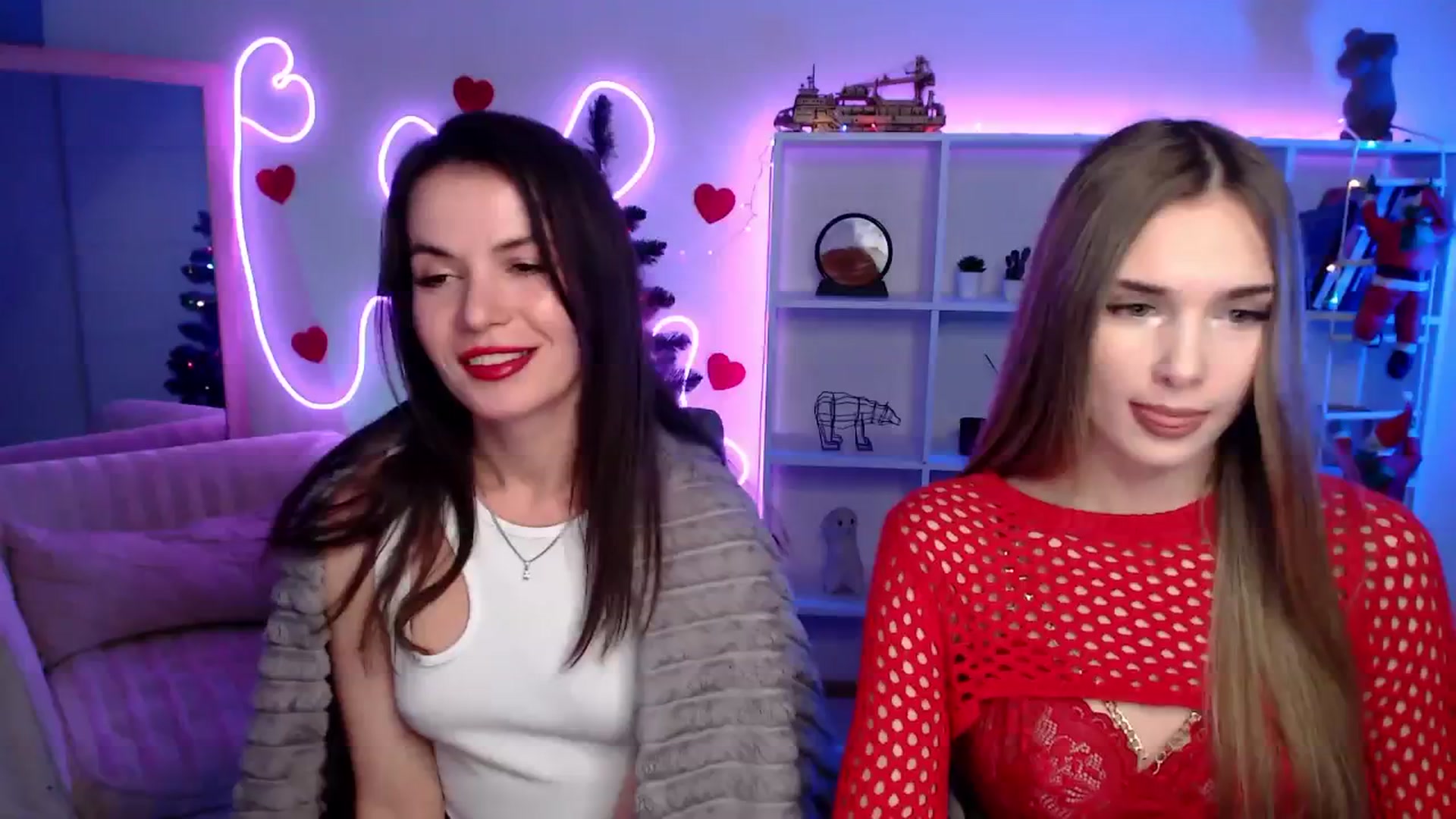 Gallery image thumbnail from Sirela's myfreecams stream on, 01/14/2026, 16:36 image 10 of 20