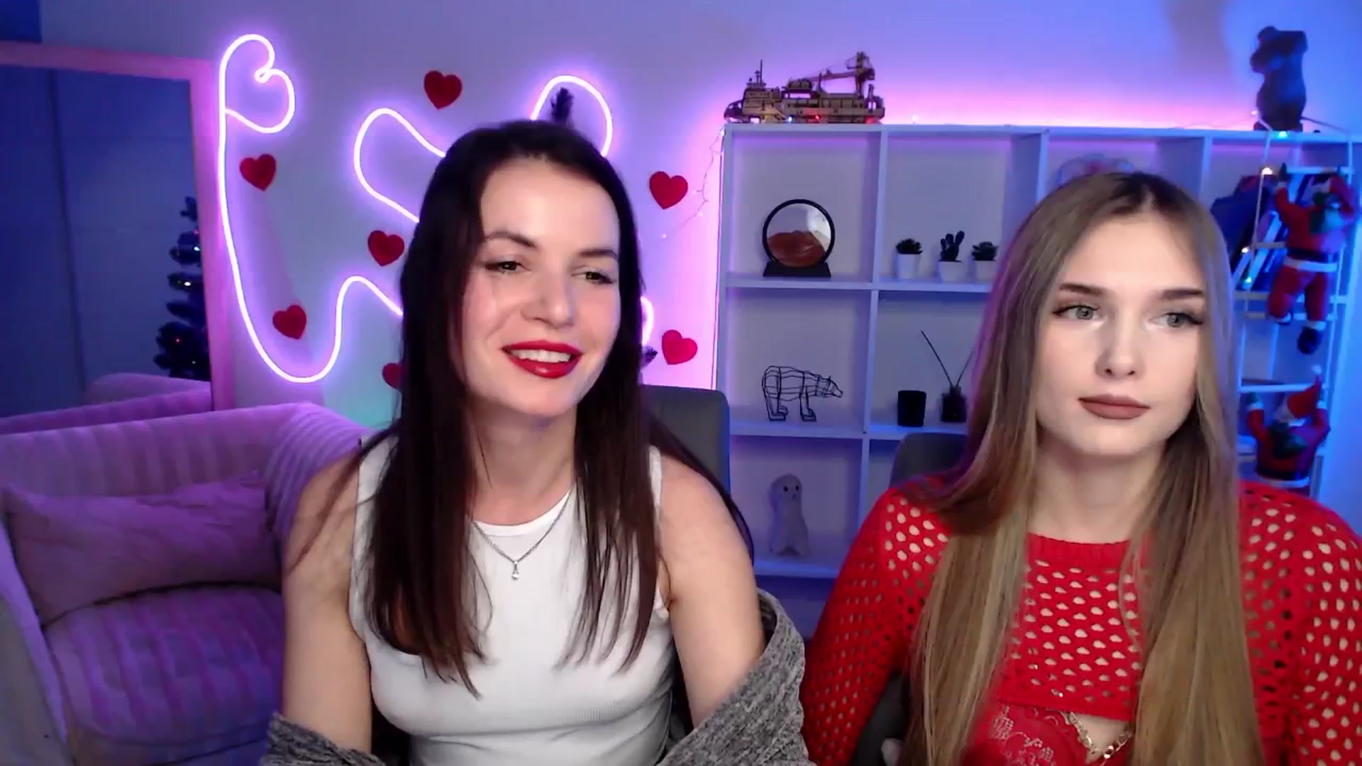 Gallery image thumbnail from Sirela's myfreecams stream on, 01/14/2026, 16:36 image 8 of 20