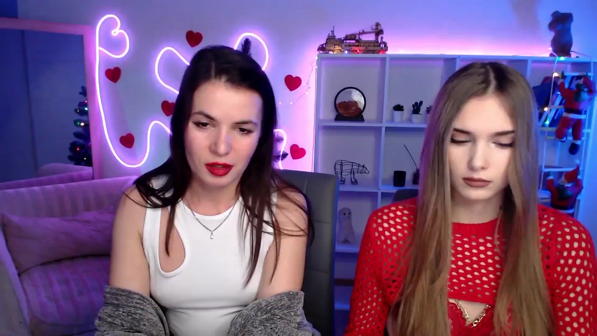 Gallery image thumbnail from Sirela's myfreecams stream on, 01/14/2026, 16:36 image 3 of 20