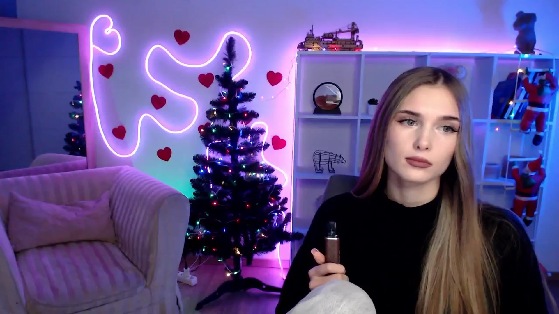 Gallery image thumbnail from Sirela's myfreecams stream on, 01/14/2026, 17:49 image 10 of 20