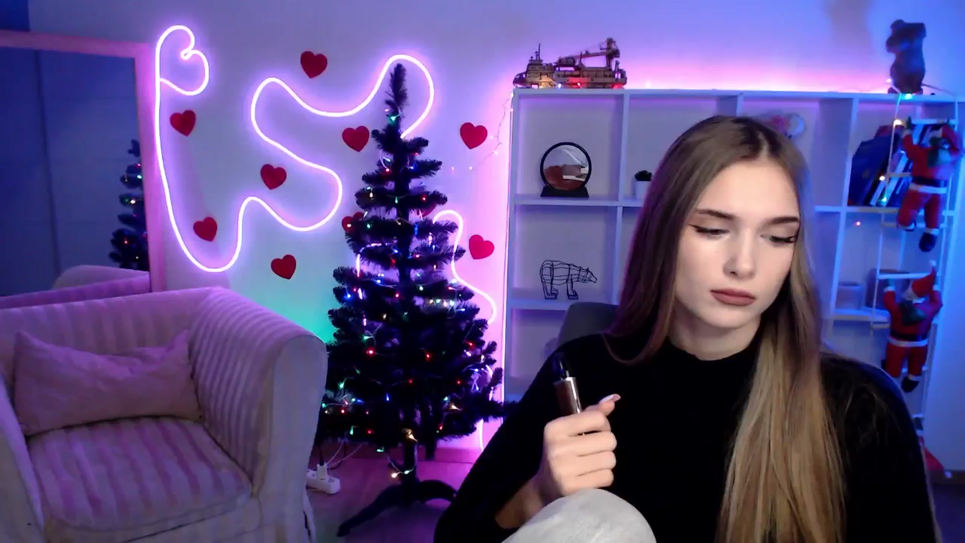 Gallery image thumbnail from Sirela's myfreecams stream on, 01/14/2026, 17:49 image 11 of 20