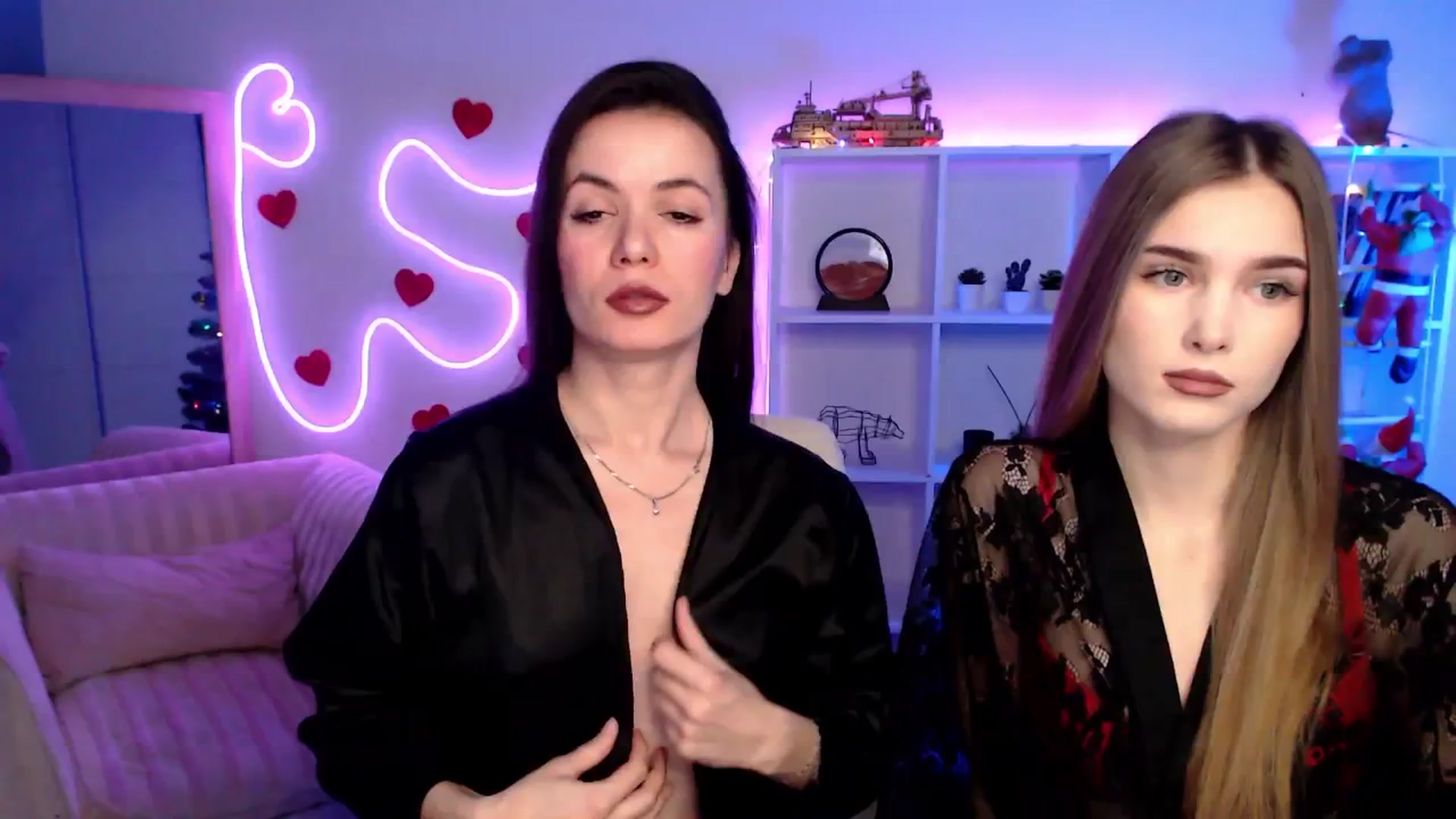 Gallery image thumbnail from Sirela's myfreecams stream on, 01/15/2026, 10:19 image 16 of 20