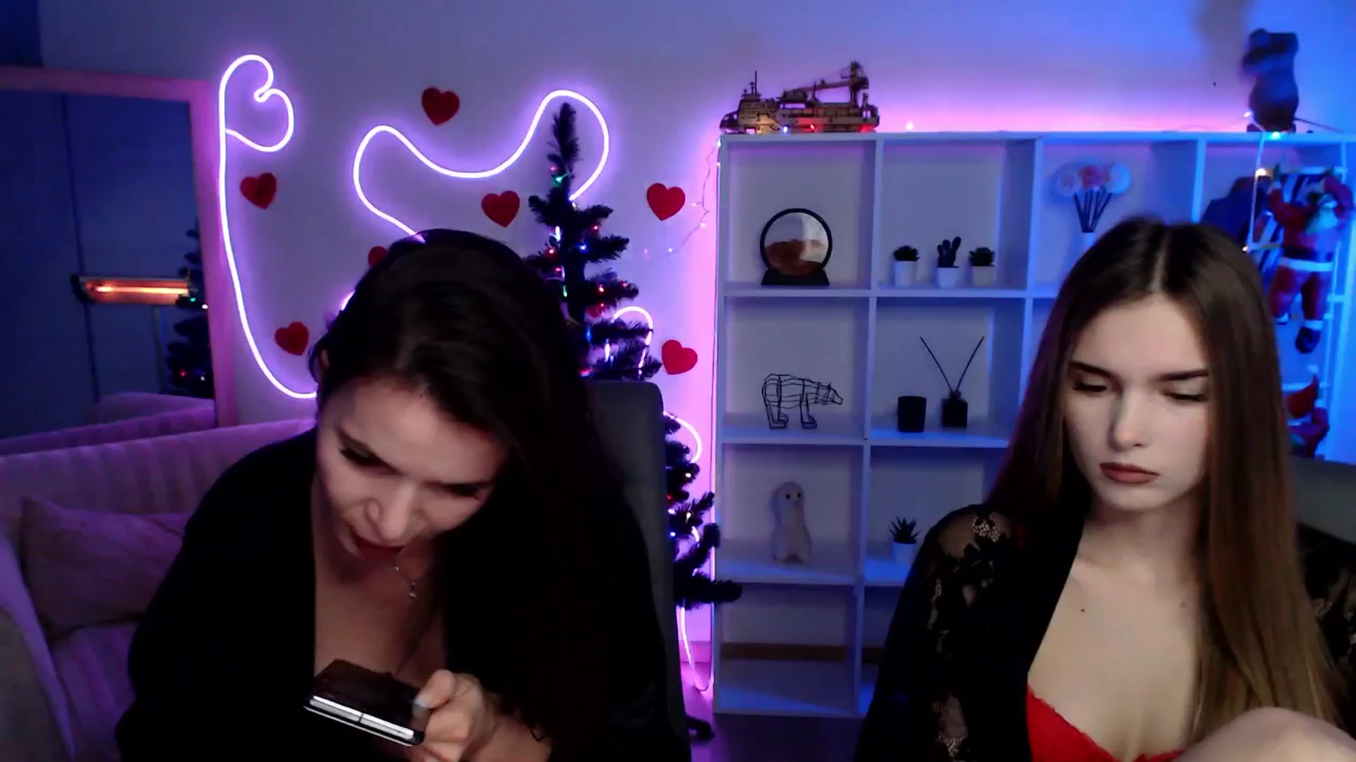 Gallery image thumbnail from Sirela's myfreecams stream on, 01/15/2026, 12:27 image 14 of 20