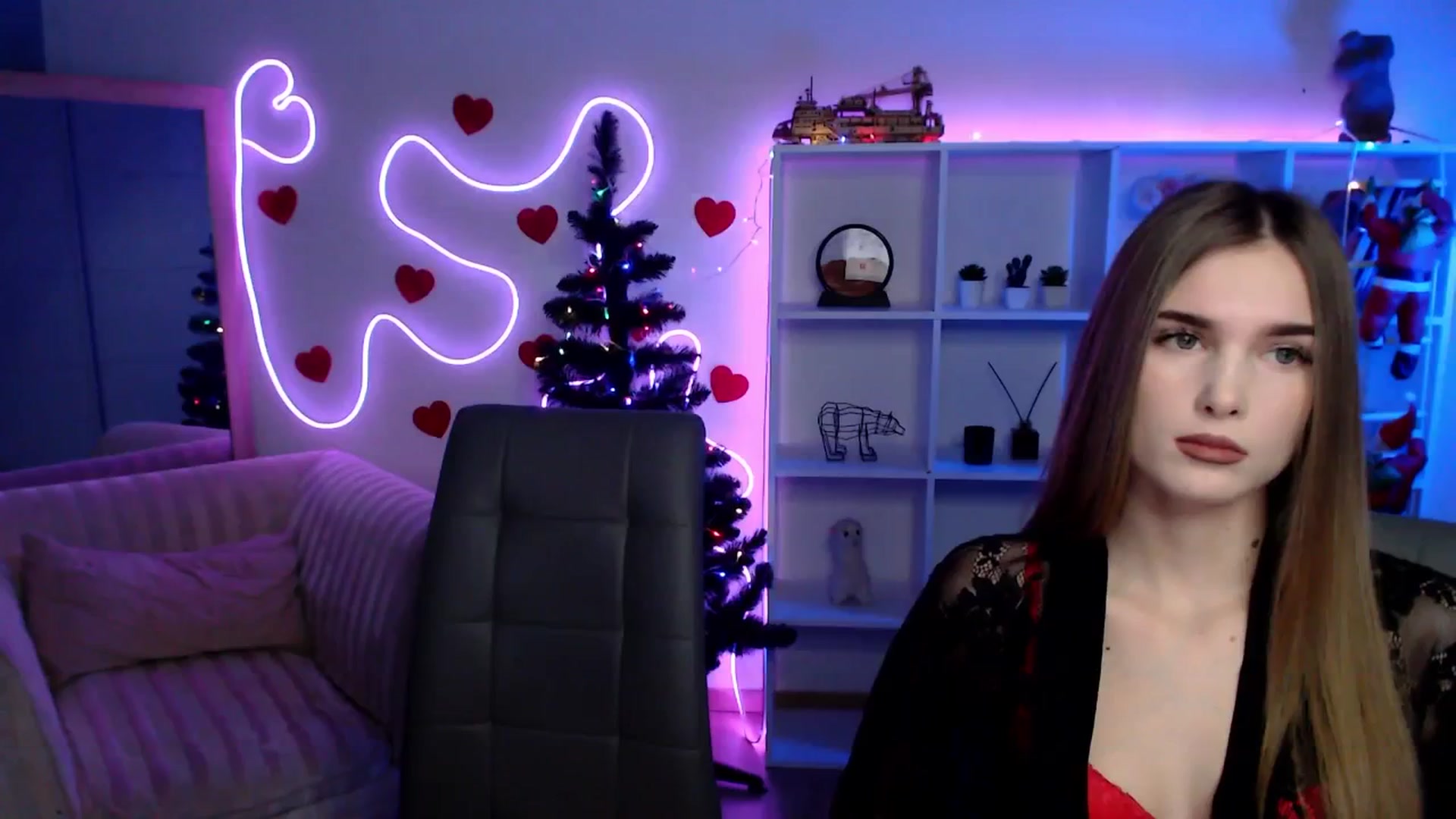 Gallery image thumbnail from Sirela's myfreecams stream on, 01/15/2026, 12:27 image 18 of 20