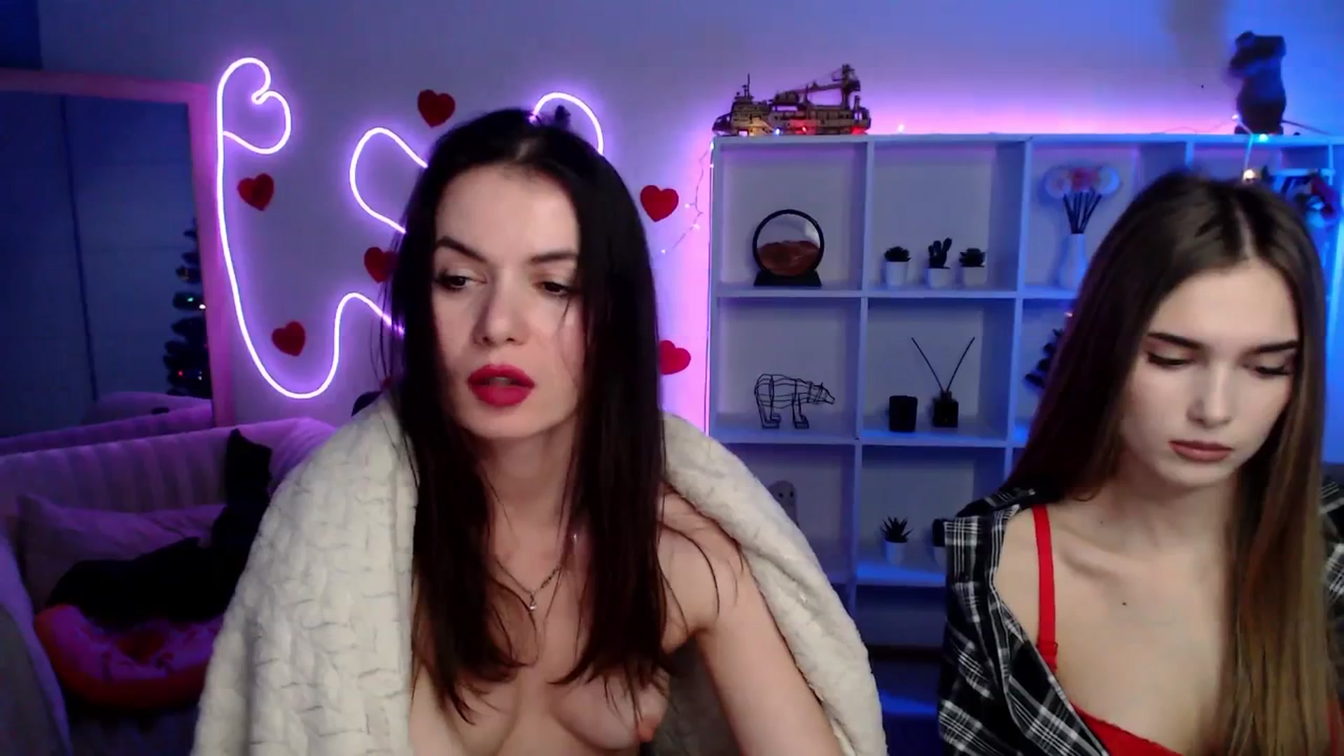 Gallery image thumbnail from Sirela's myfreecams stream on, 01/15/2026, 15:41 image 18 of 20
