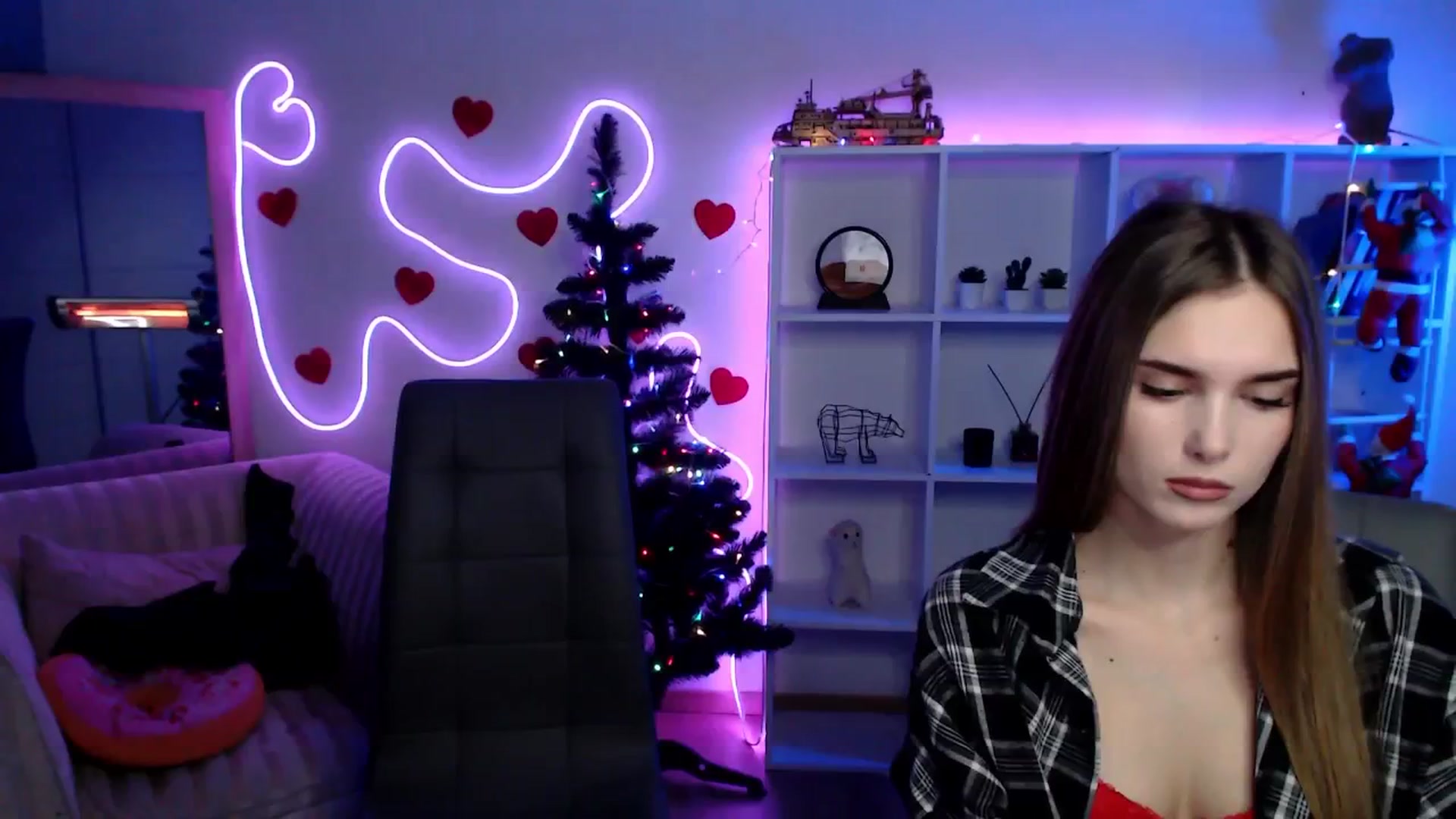 Gallery image thumbnail from Sirela's myfreecams stream on, 01/15/2026, 16:08 image 7 of 20