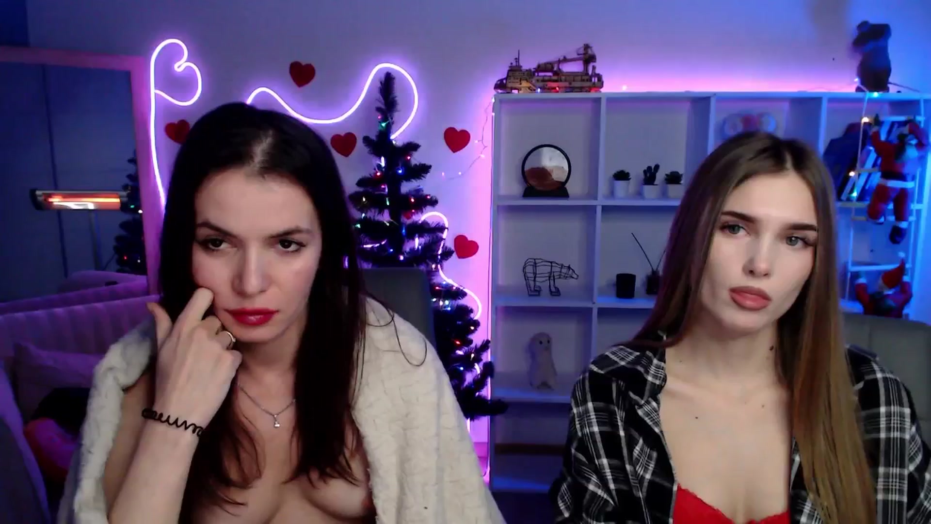 Gallery image thumbnail from Sirela's myfreecams stream on, 01/15/2026, 16:08 image 11 of 20