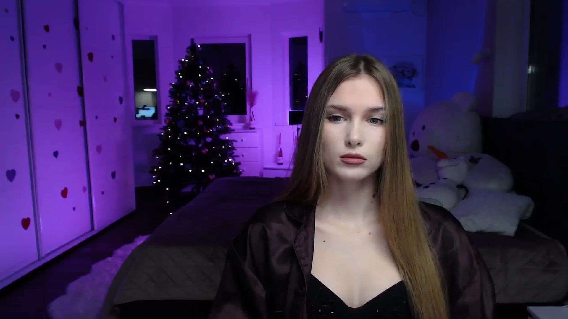 Gallery image thumbnail from Sirela's myfreecams stream on, 01/21/2026, 12:23 image 18 of 20