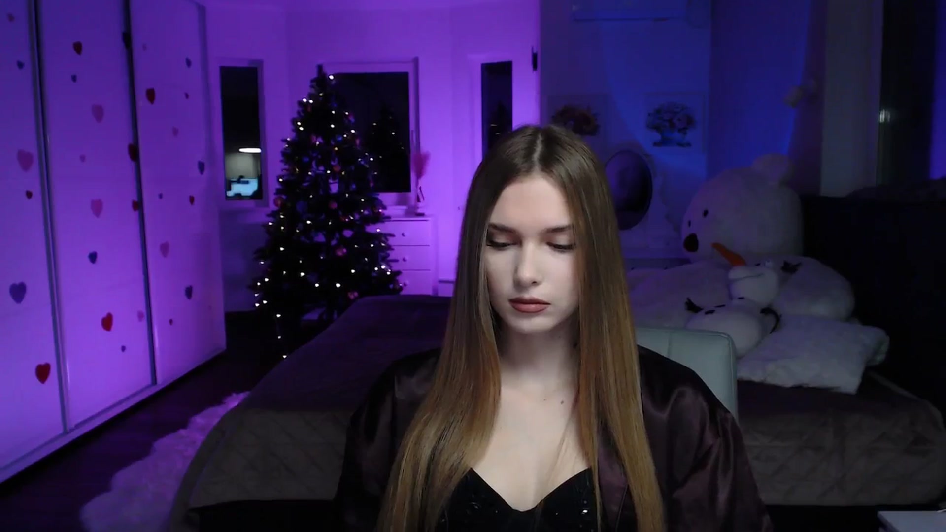 Gallery image thumbnail from Sirela's myfreecams stream on, 01/21/2026, 12:23 image 7 of 20