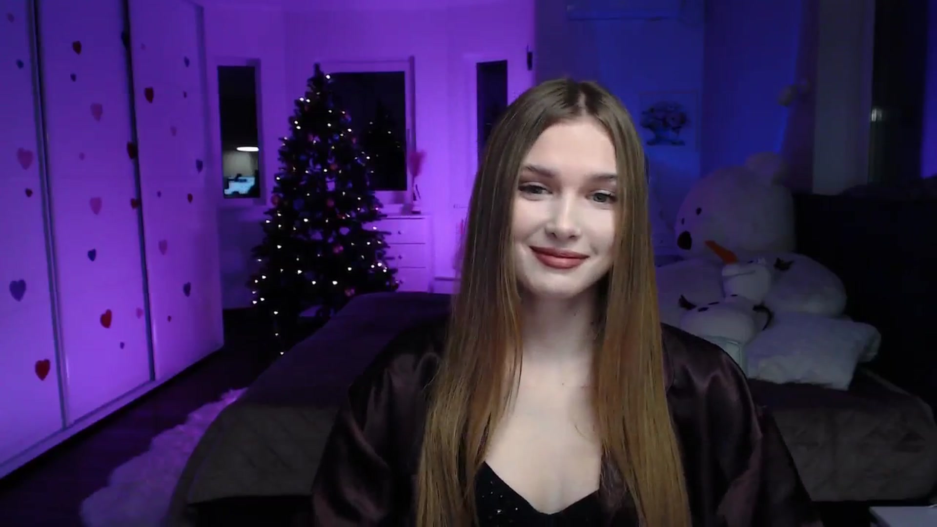 Gallery image thumbnail from Sirela's myfreecams stream on, 01/21/2026, 12:23 image 13 of 20