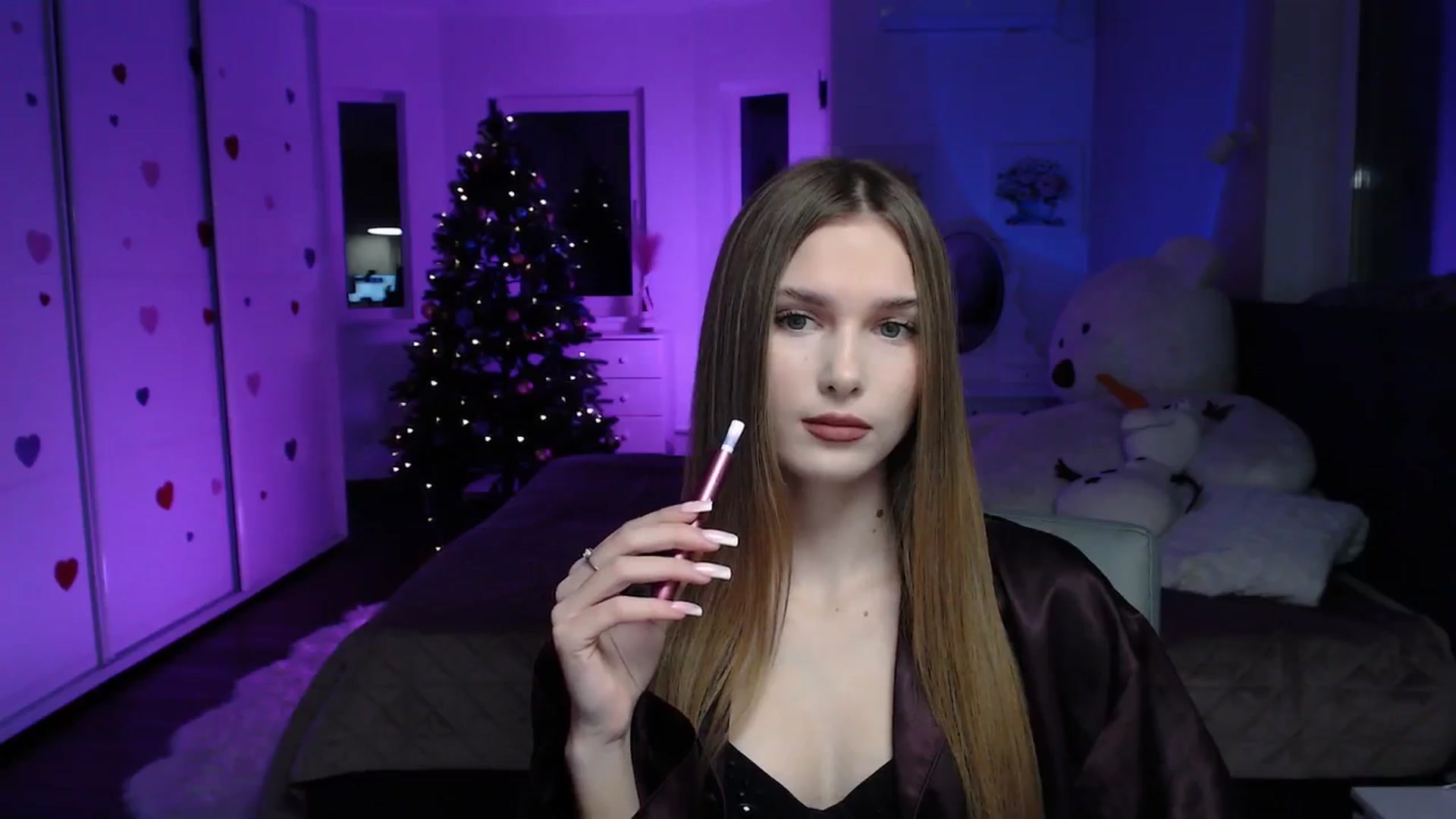 Gallery image thumbnail from Sirela's myfreecams stream on, 01/21/2026, 12:23 image 14 of 20