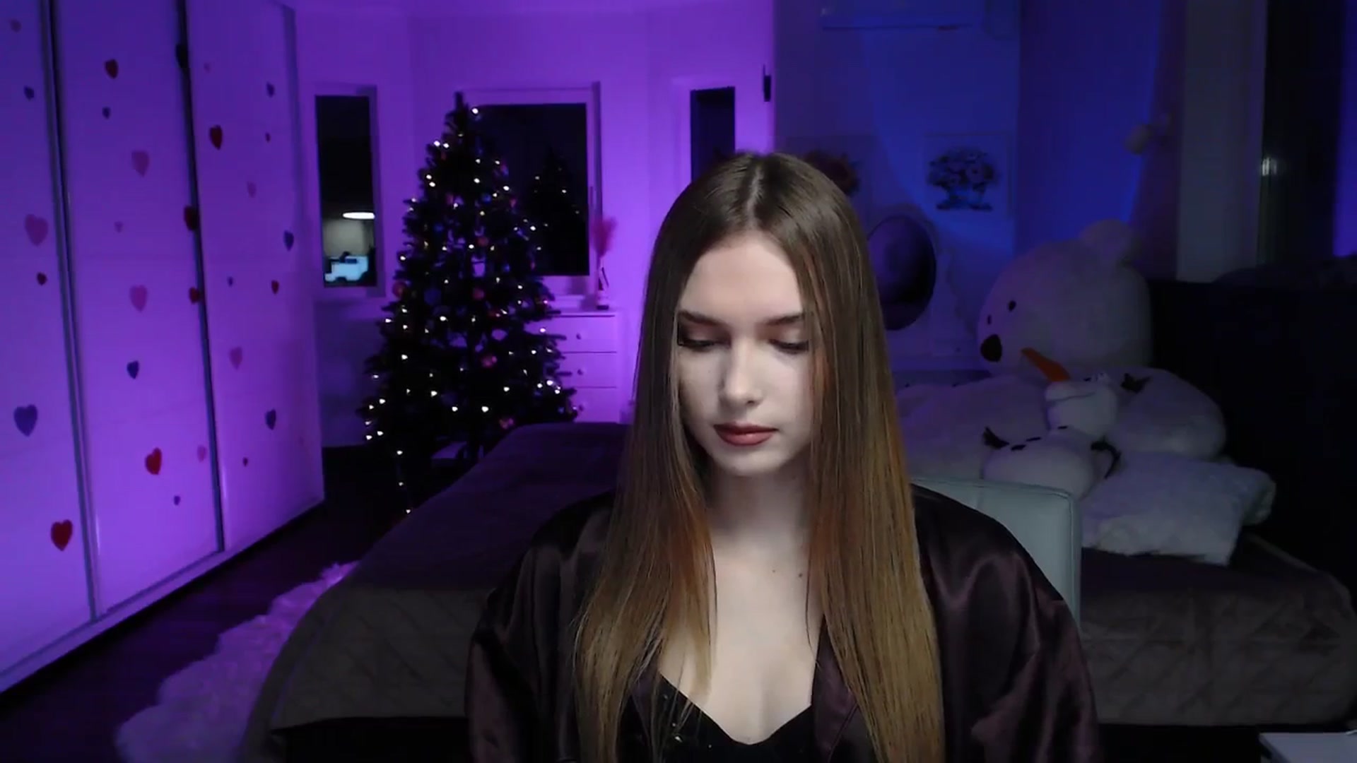 Gallery image thumbnail from Sirela's myfreecams stream on, 01/21/2026, 12:23 image 15 of 20