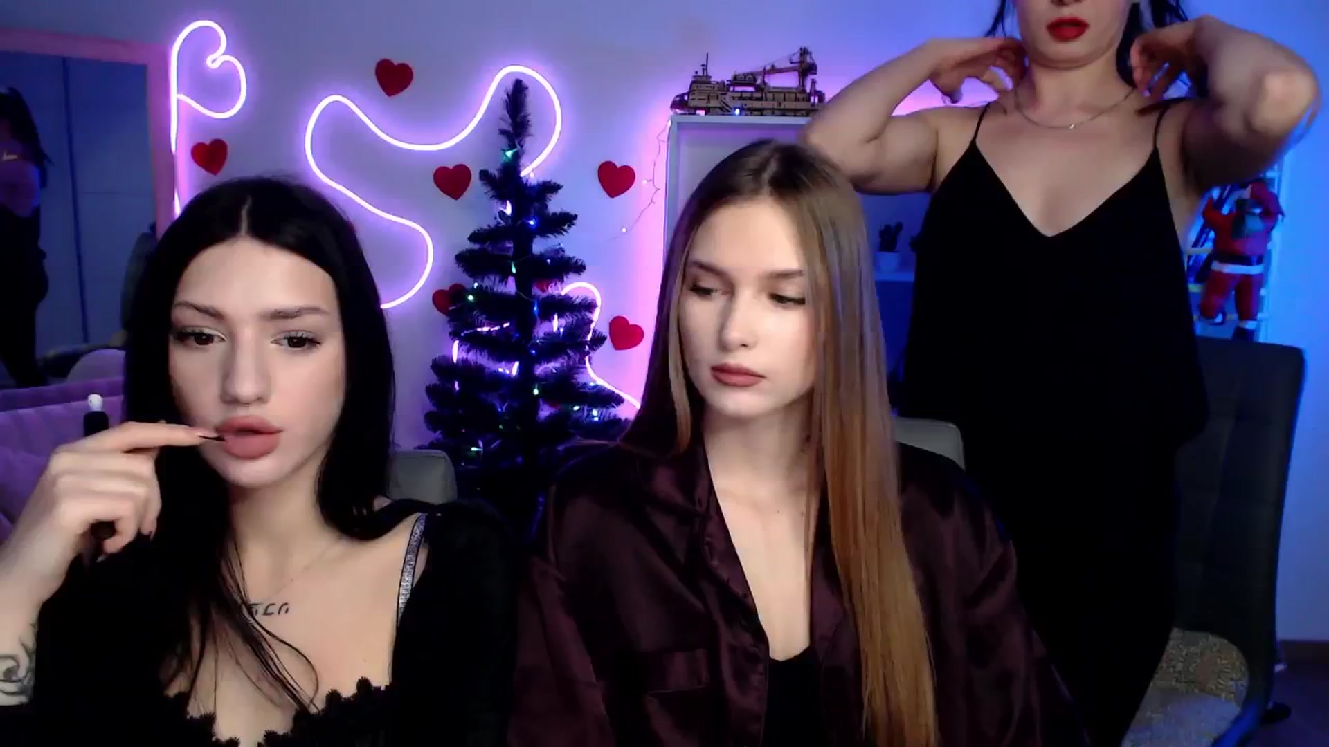 Gallery image thumbnail from Sirela's myfreecams stream on, 01/21/2026, 12:57 image 1 of 20