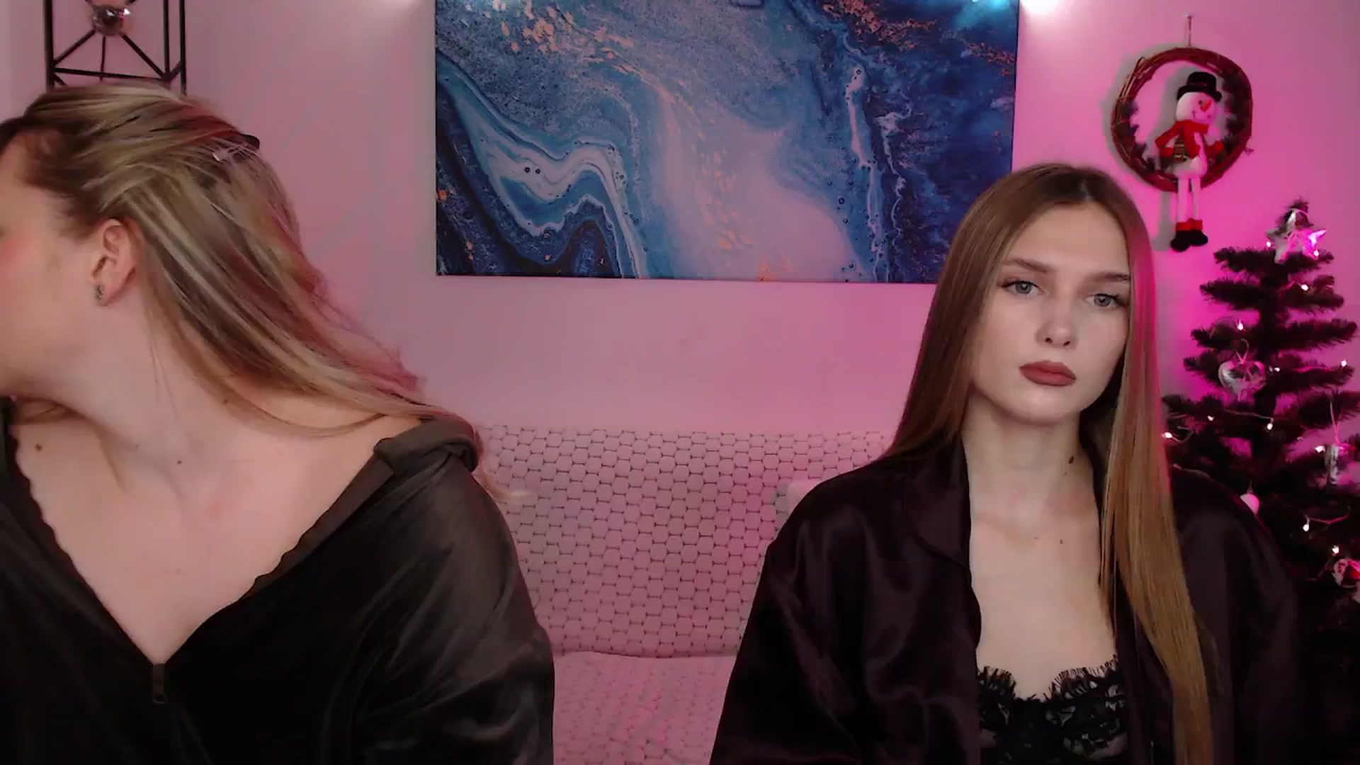 Gallery image thumbnail from Sirela's myfreecams stream on, 01/21/2026, 17:22 image 4 of 20